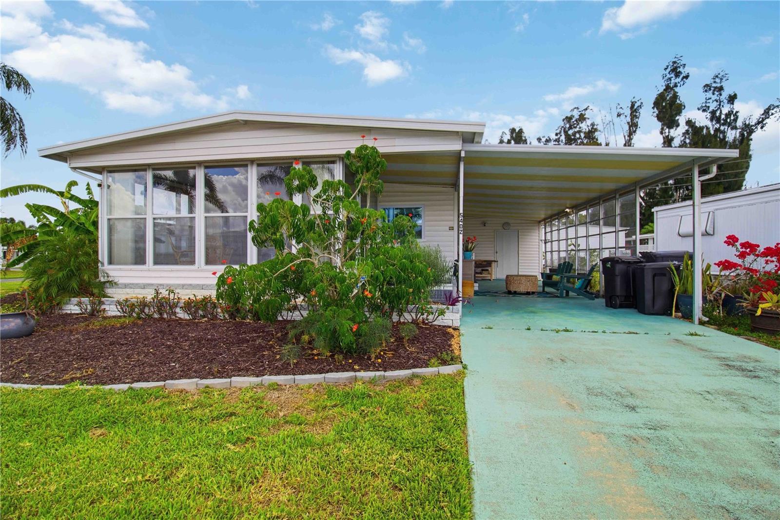 5402 CHATEAU LN — photo 40