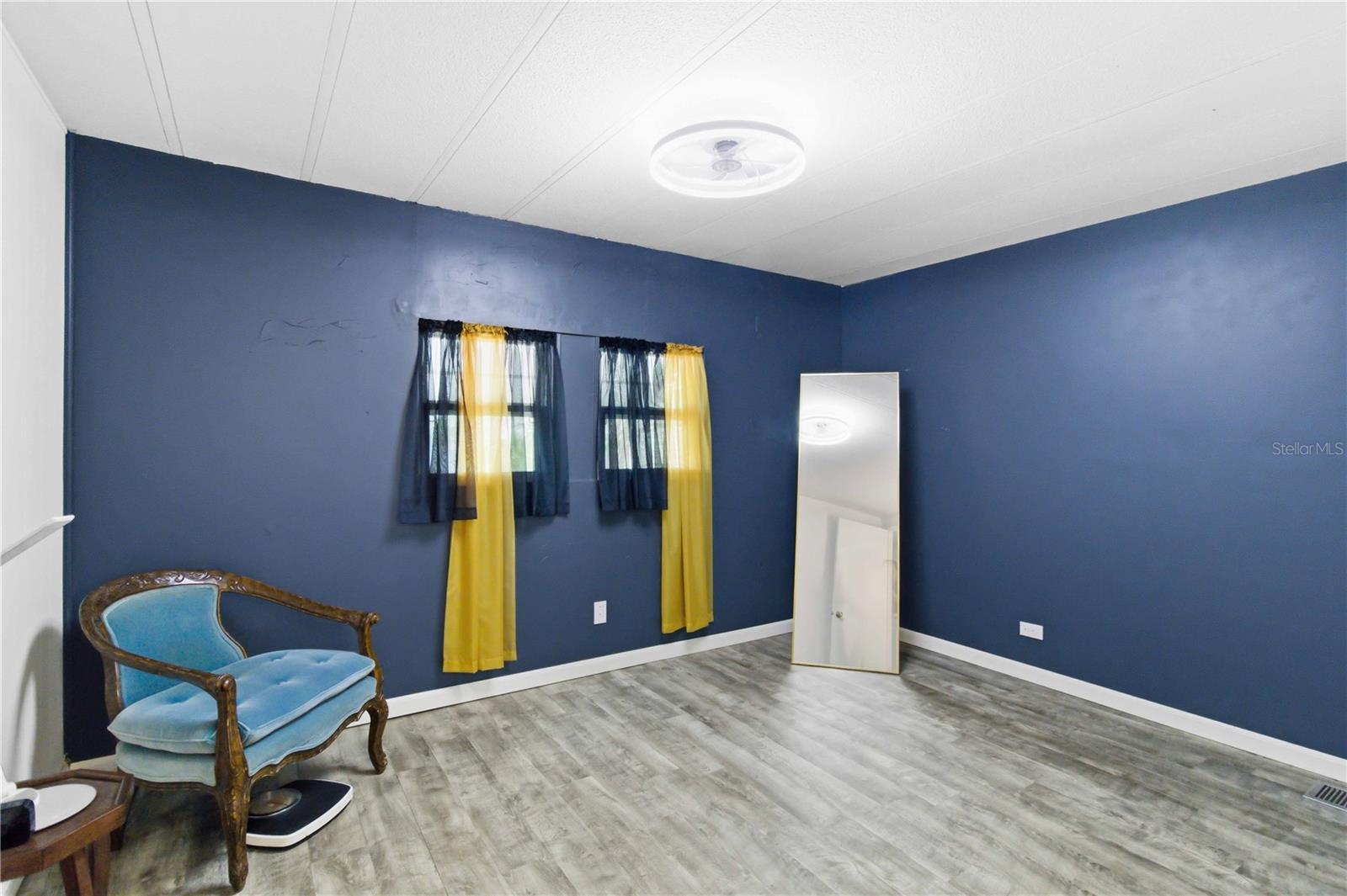 5402 CHATEAU LN — photo 17