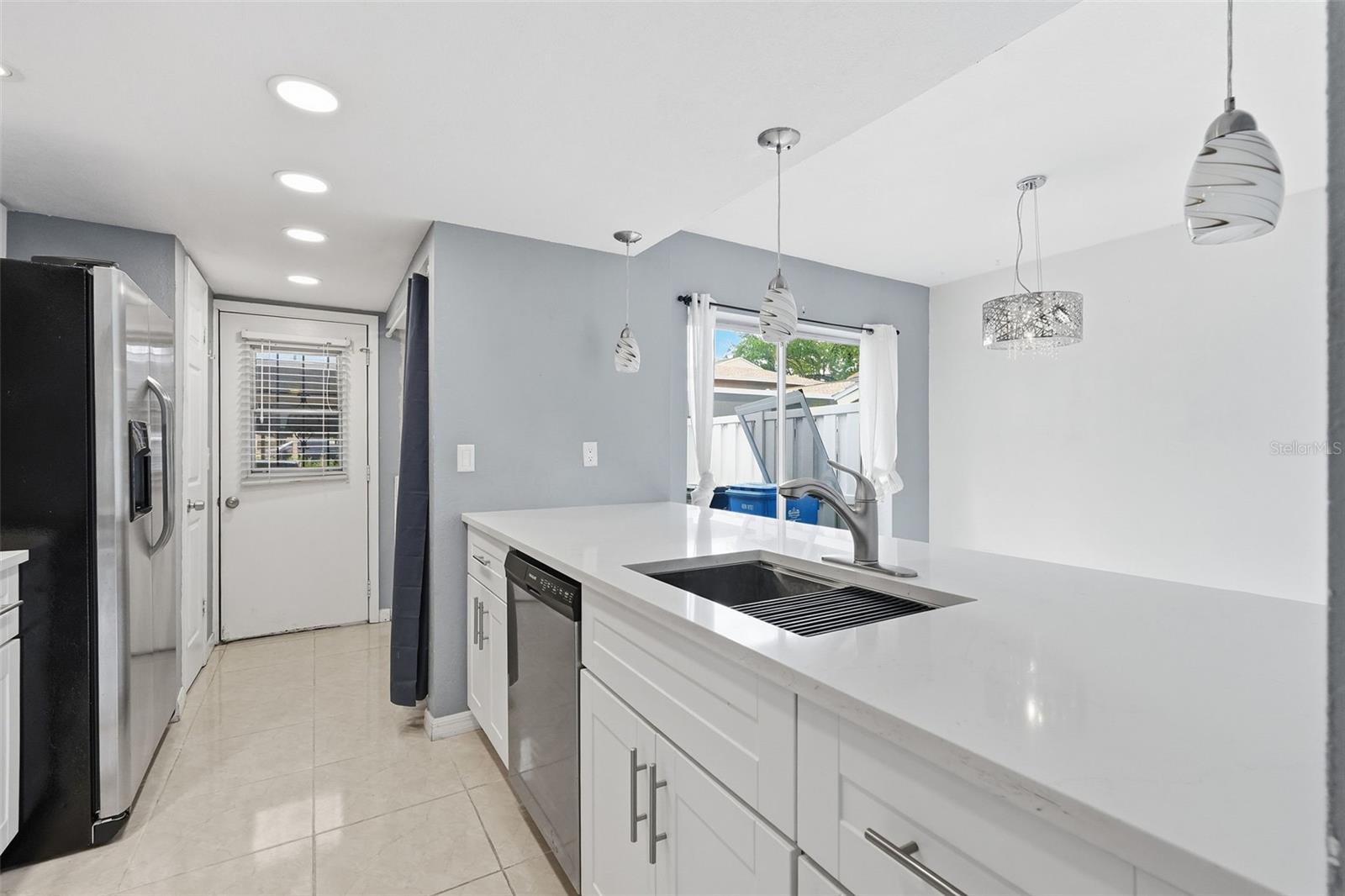 6902 EL CENTRO CT — photo 6