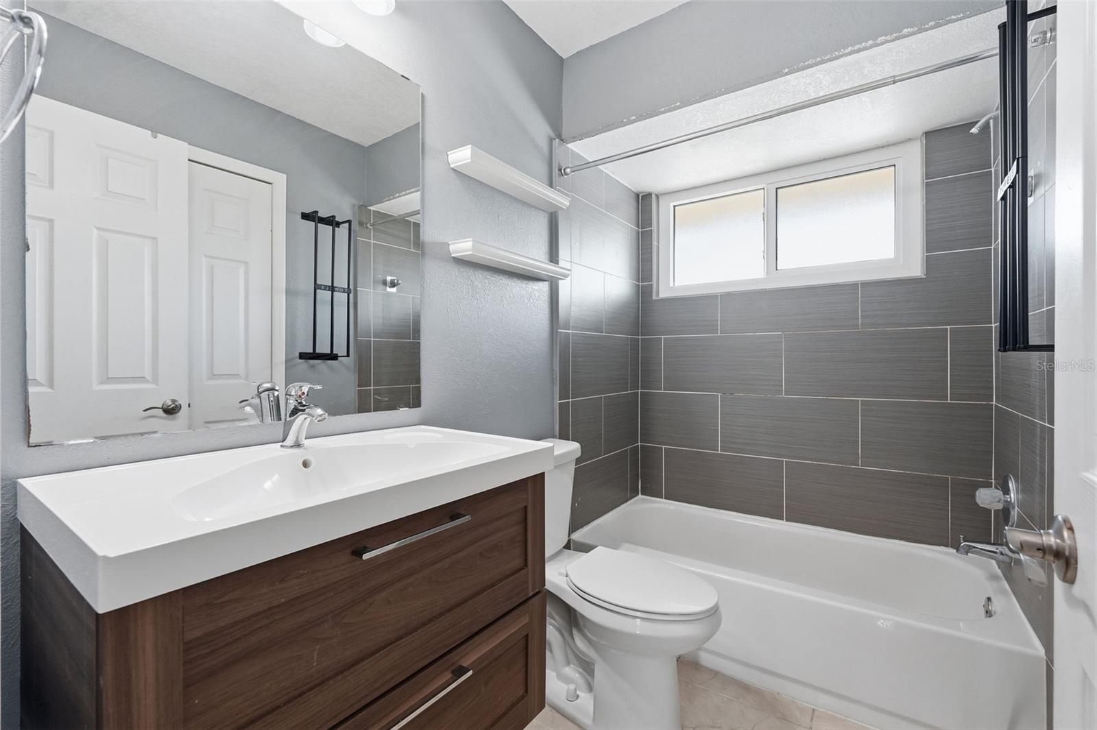 6902 EL CENTRO CT — photo 13