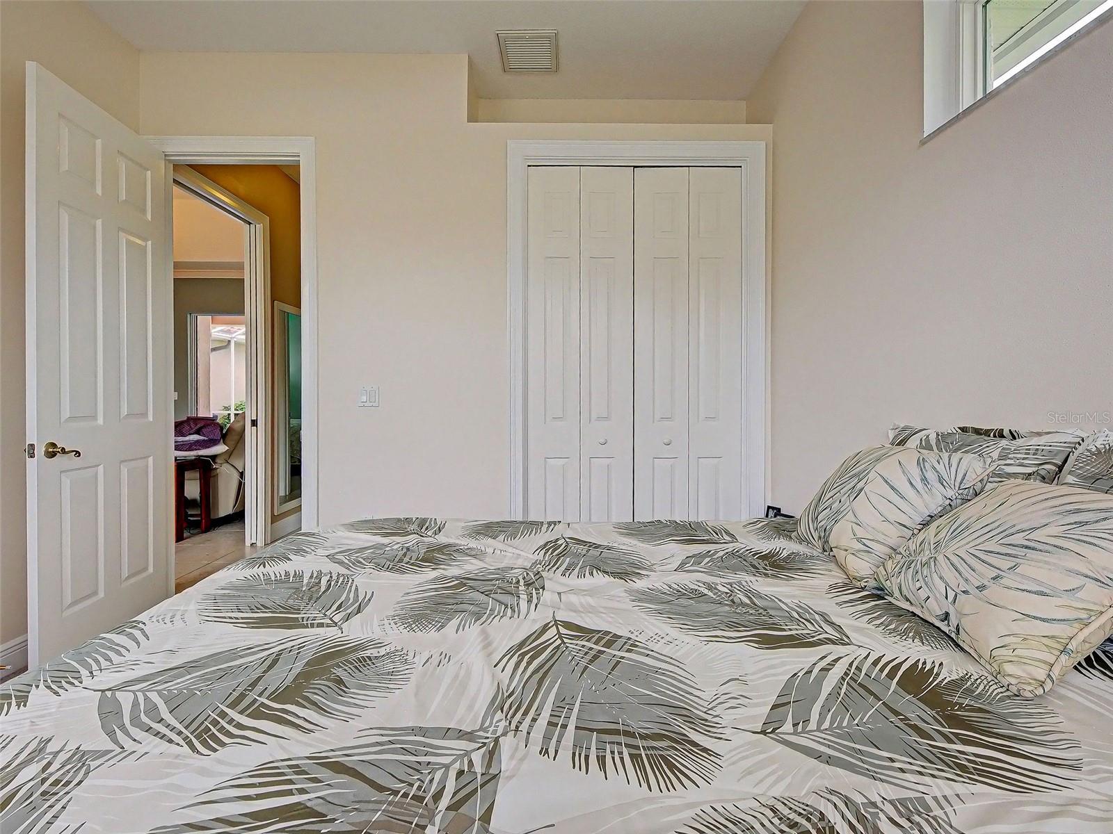 5017 BELLA TERRA DR — photo 37