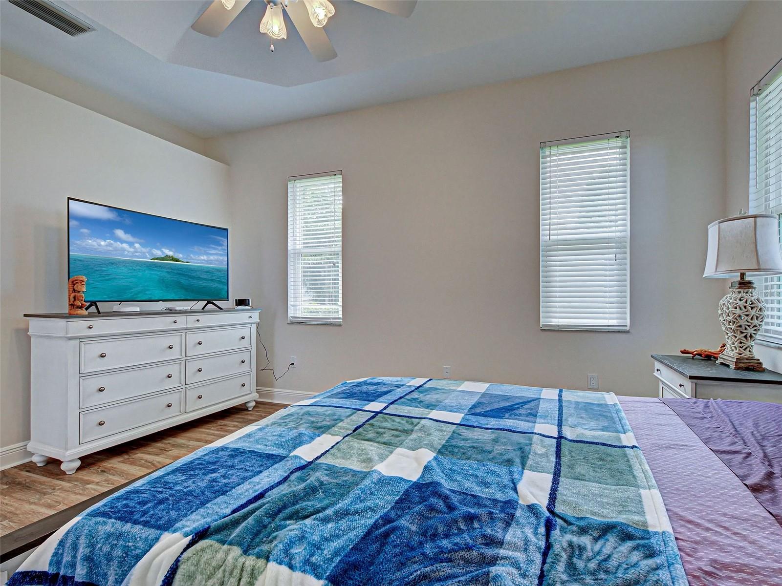 5017 BELLA TERRA DR — photo 29