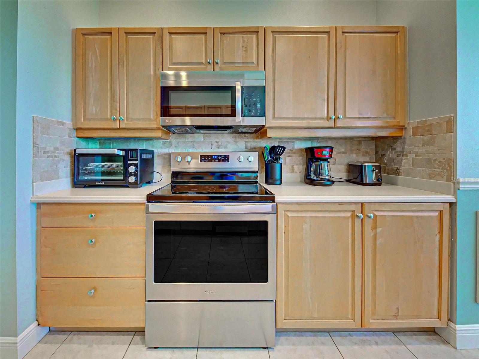 5017 BELLA TERRA DR — photo 24