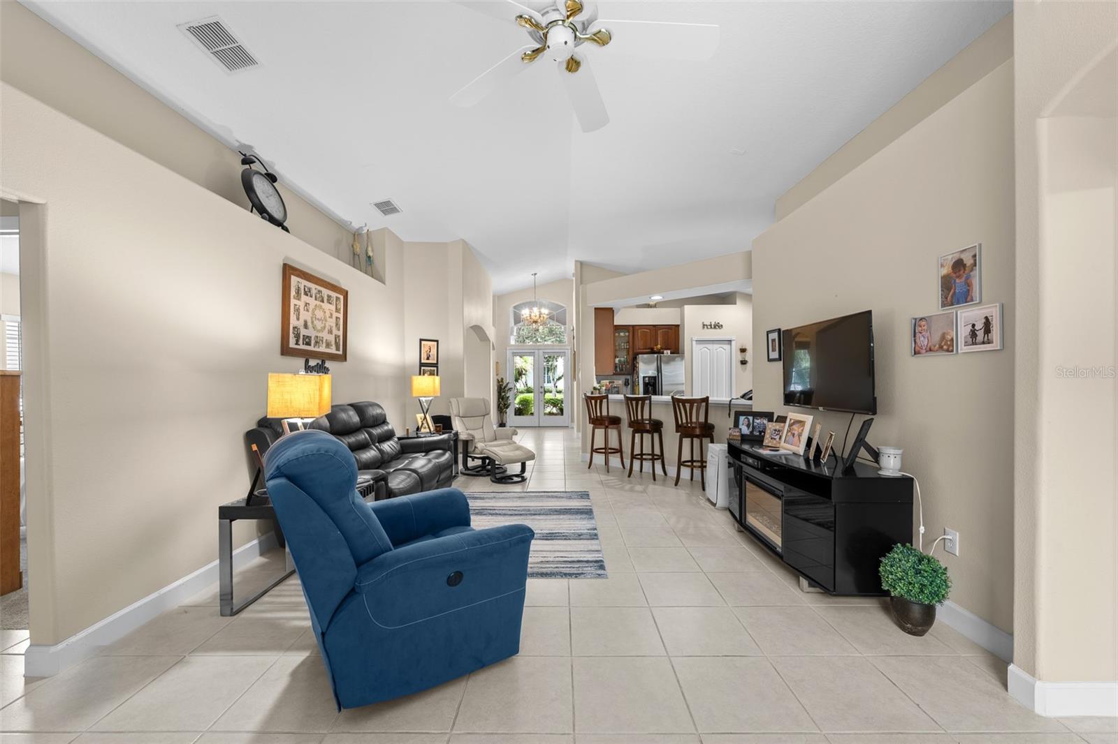 16230 NOTTINGHAM PKWY — photo 16