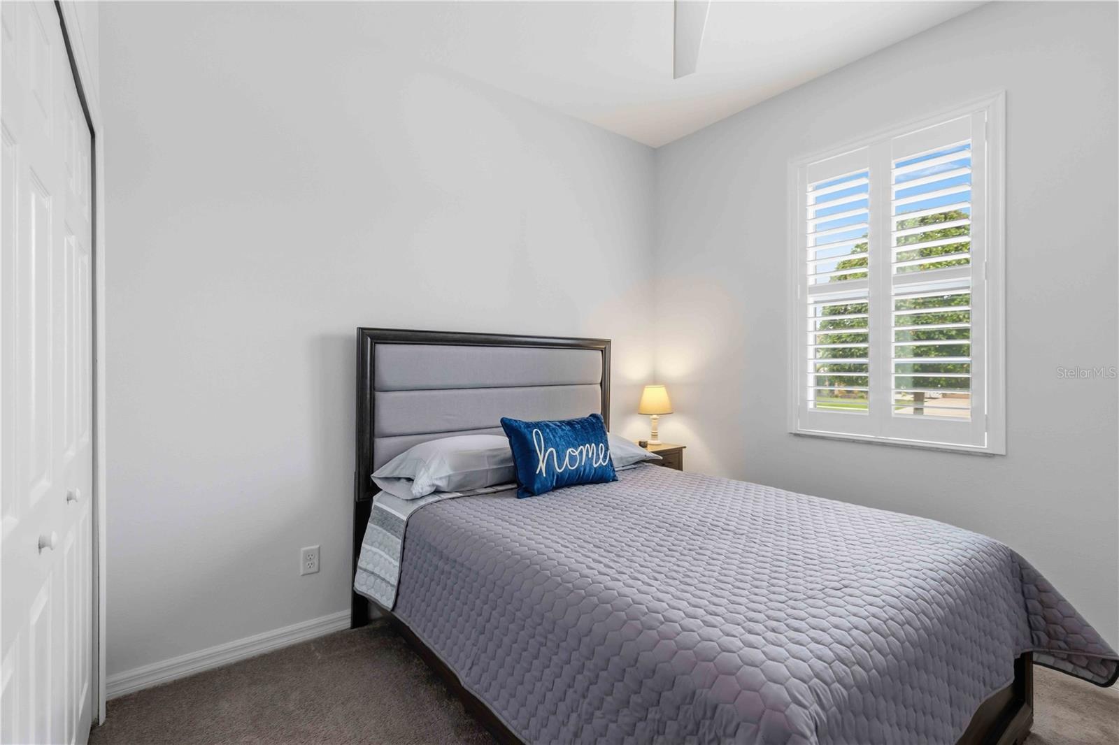 8512 CACHE DR — photo 35