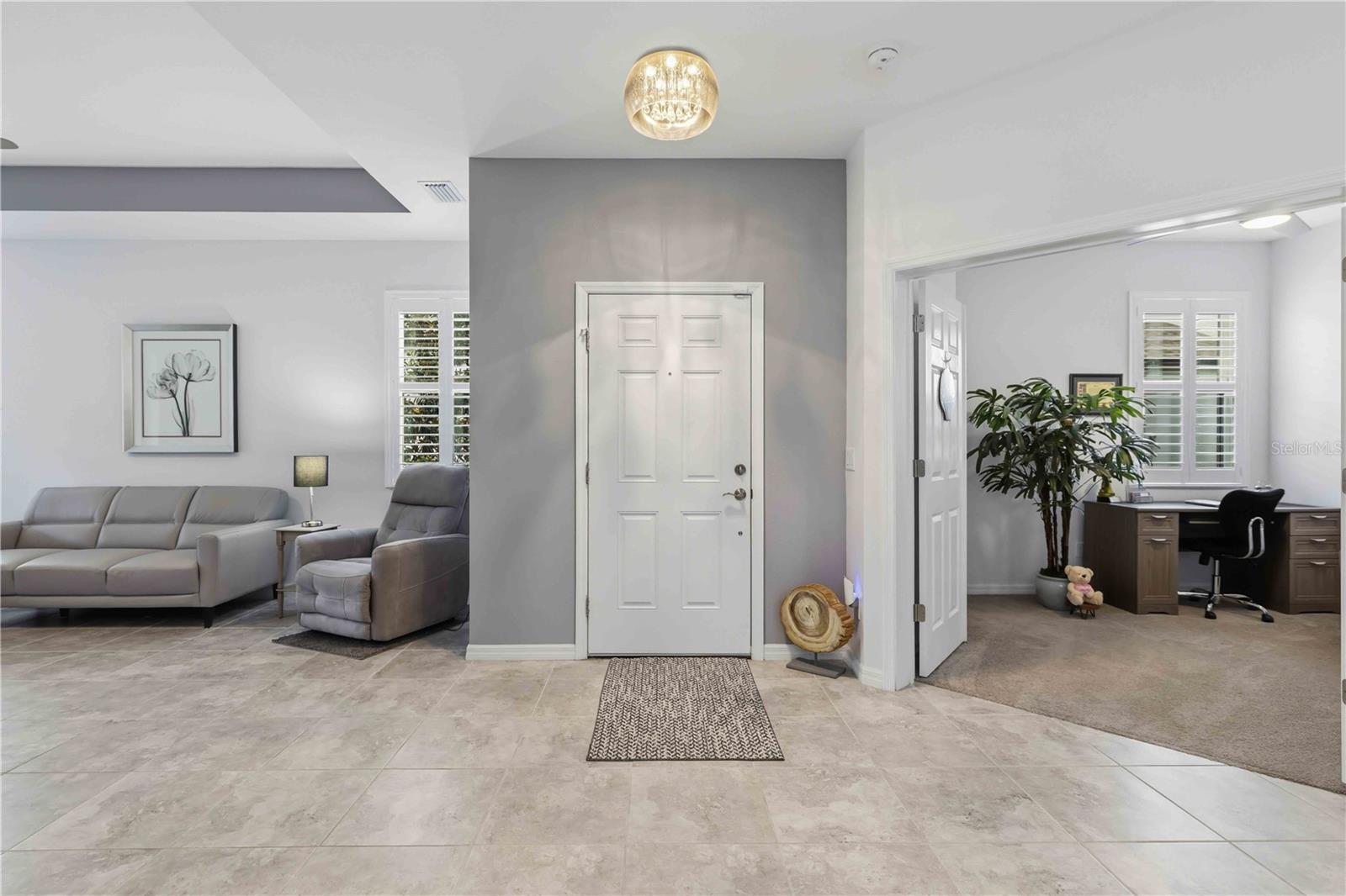 8512 CACHE DR — photo 6