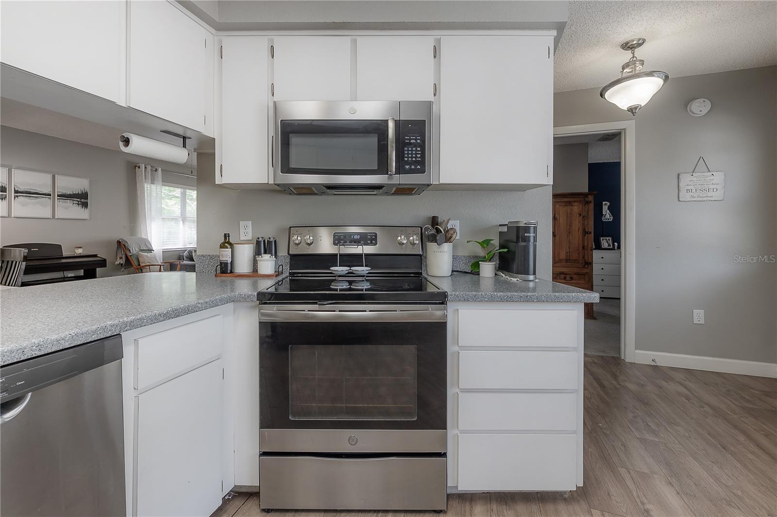 13210 WHALER DR — photo 17