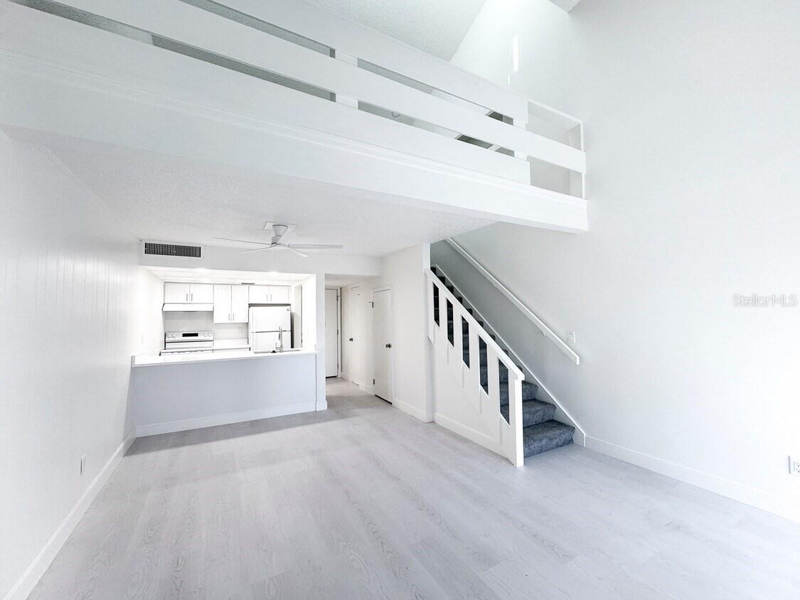 1100 TURNER ST — photo 12