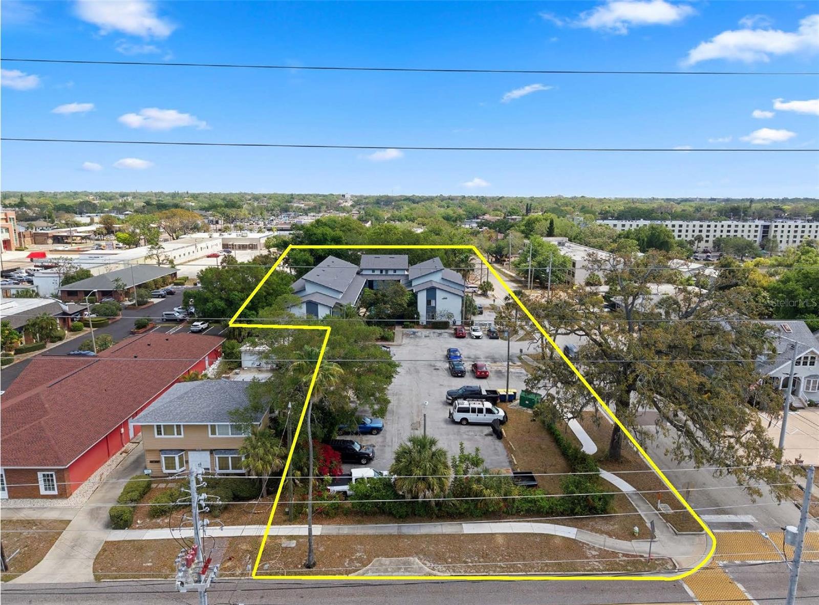 1100 TURNER ST — photo 3