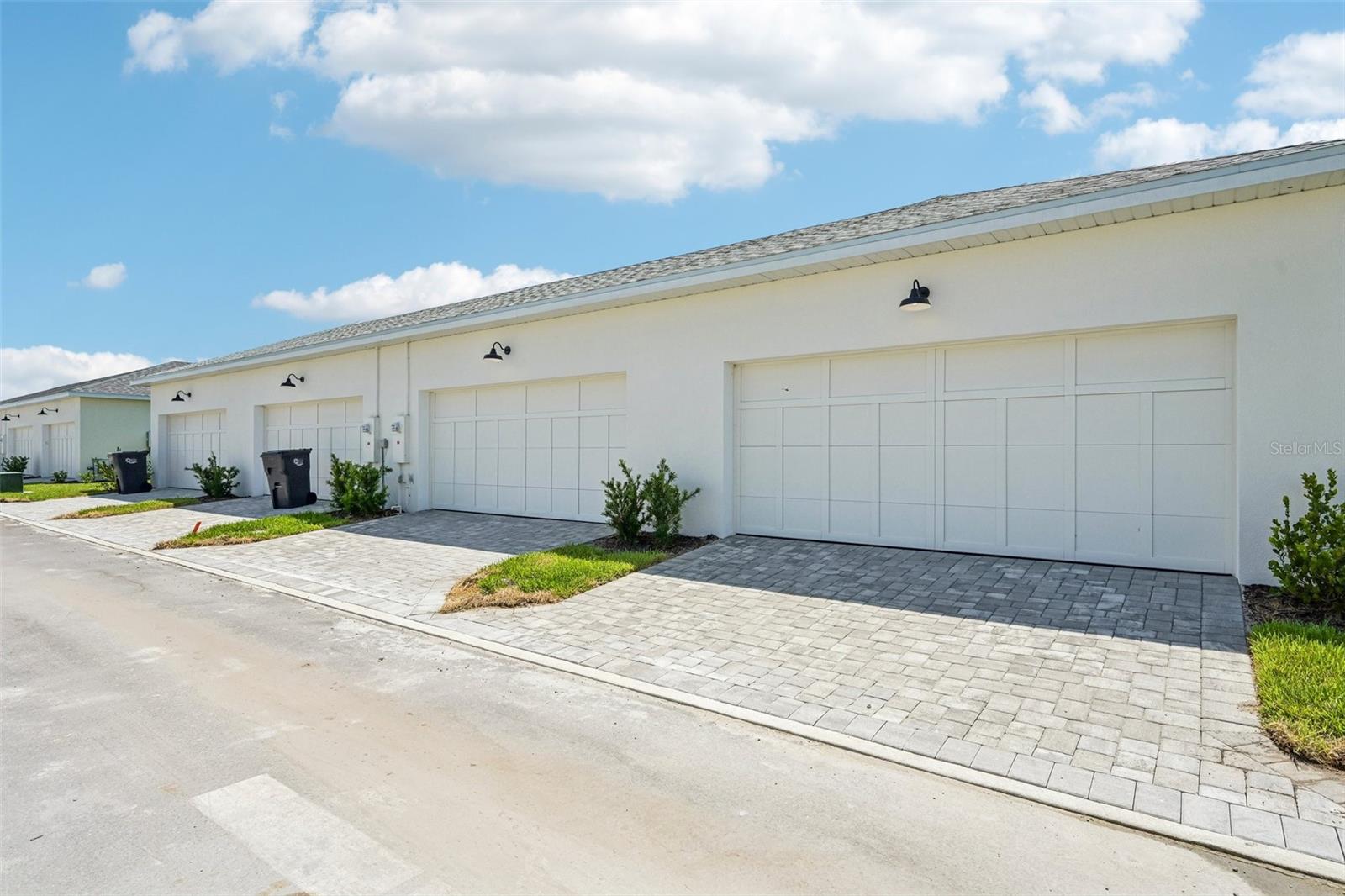 4458 SUNSET GARDEN ST — photo 4