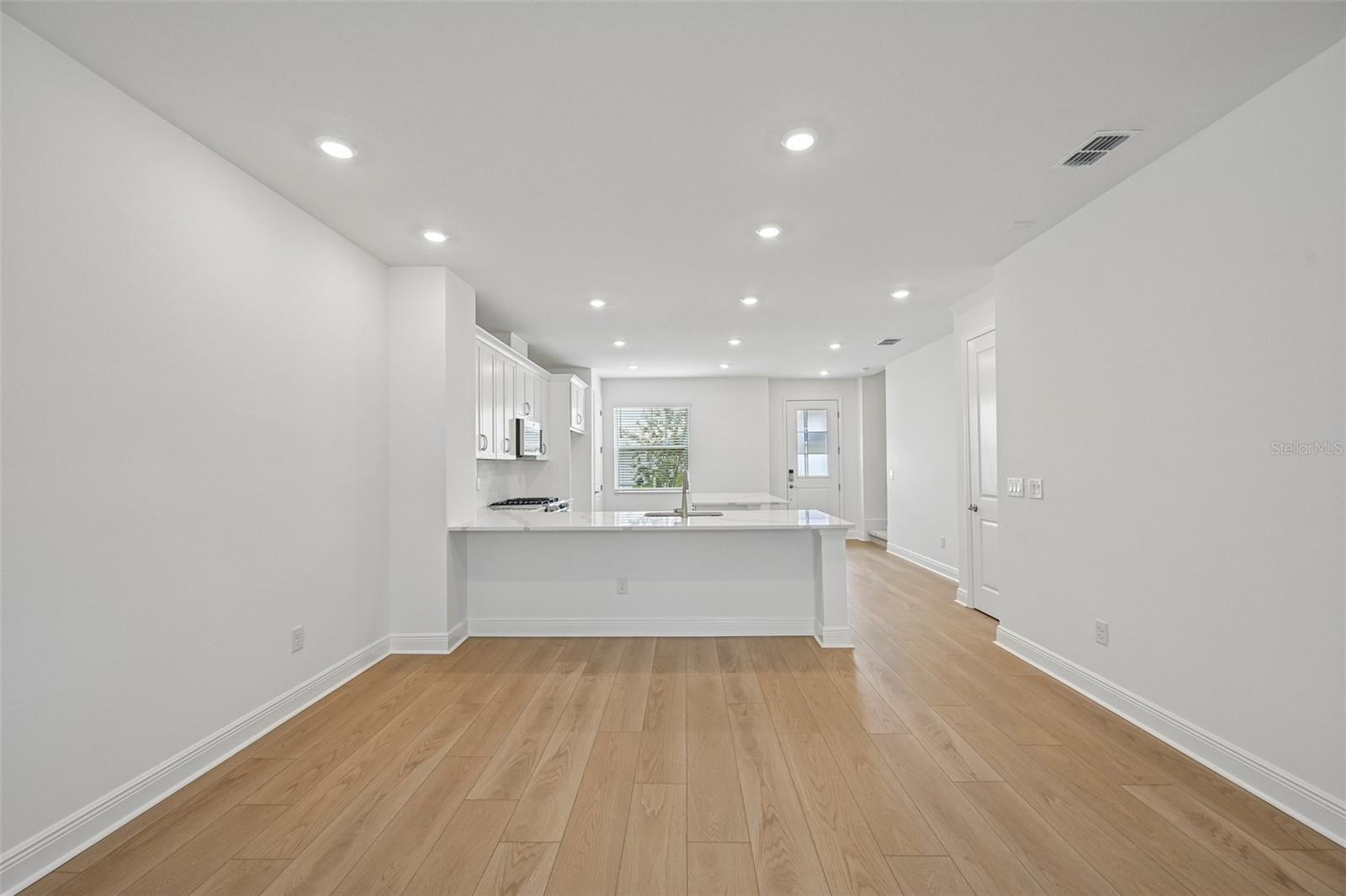4458 SUNSET GARDEN ST — photo 12