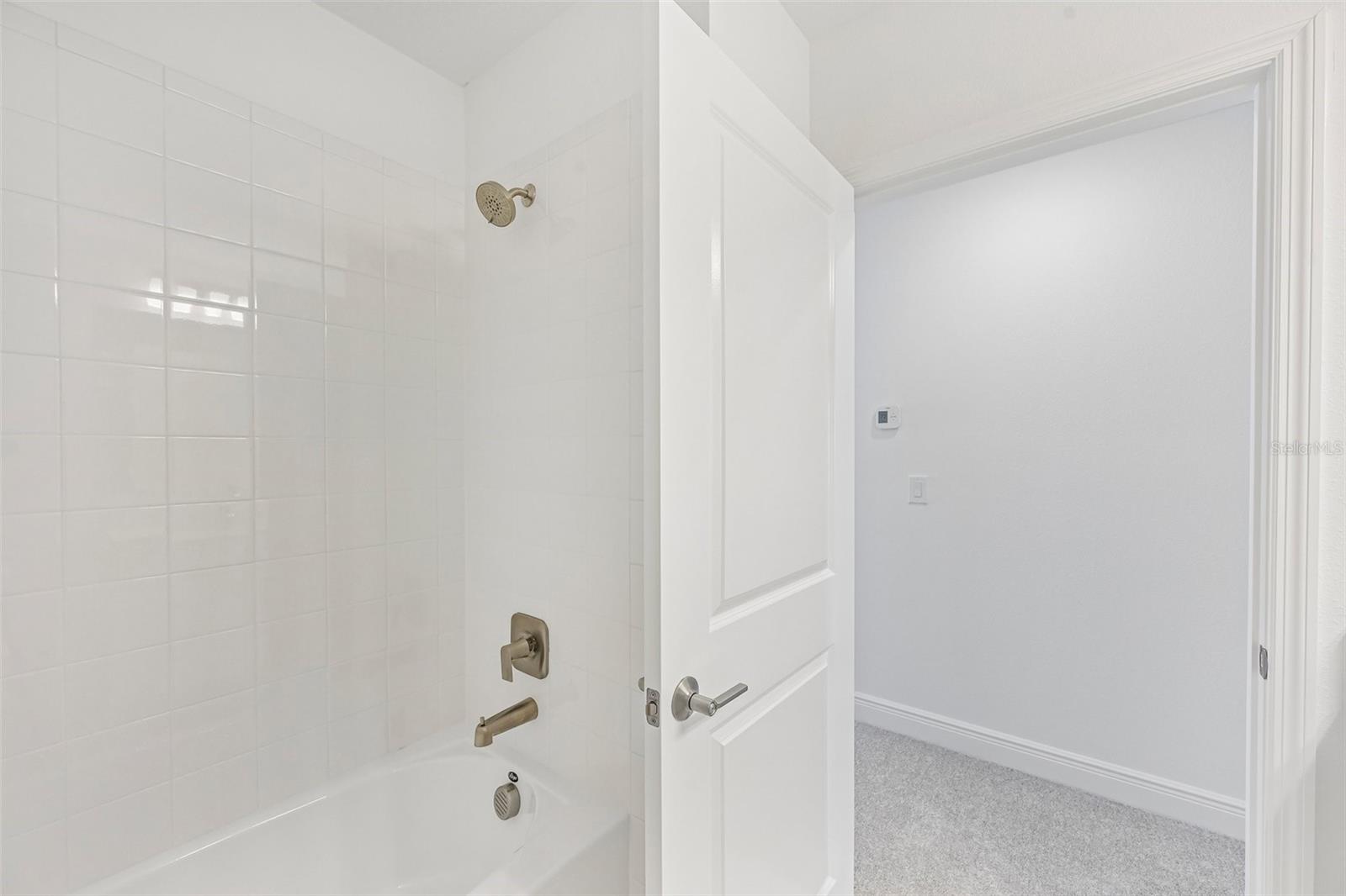 4458 SUNSET GARDEN ST — photo 23
