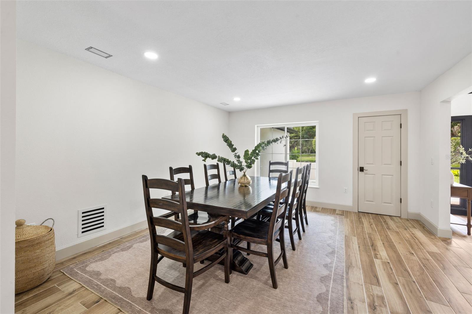 7351 IGUANA DR — photo 28