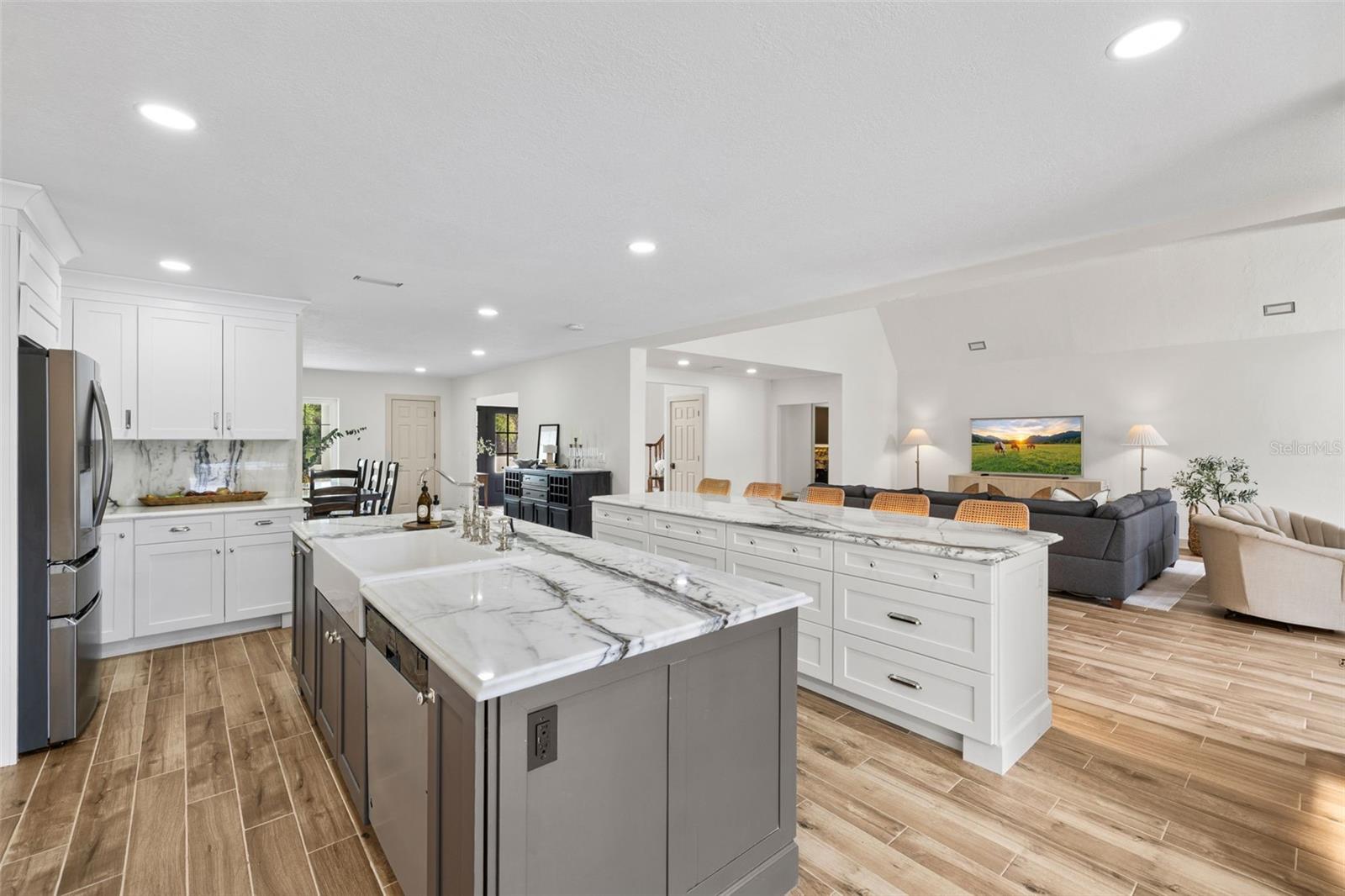 7351 IGUANA DR — photo 24