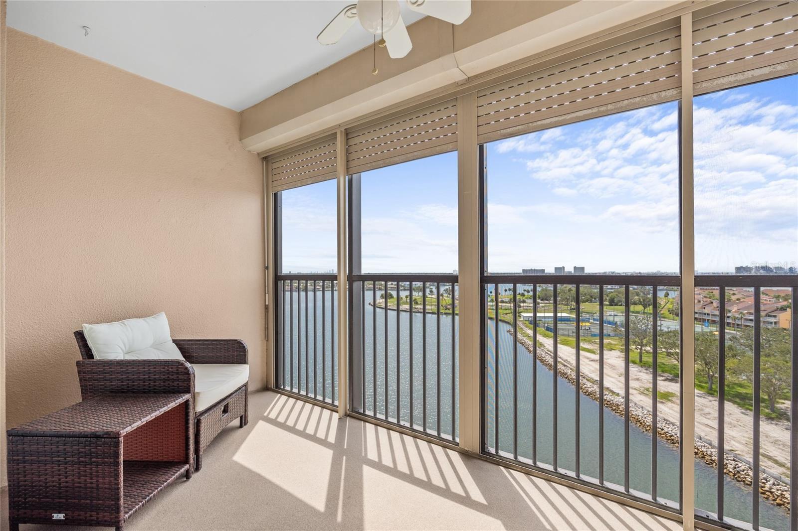 10355 PARADISE BLVD #907 — photo 3