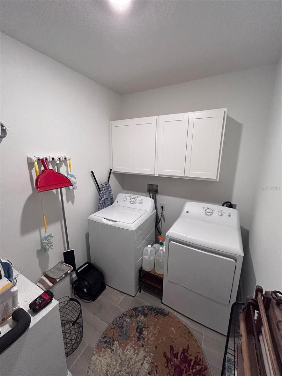 16919 FORGE SURF ST — photo 27