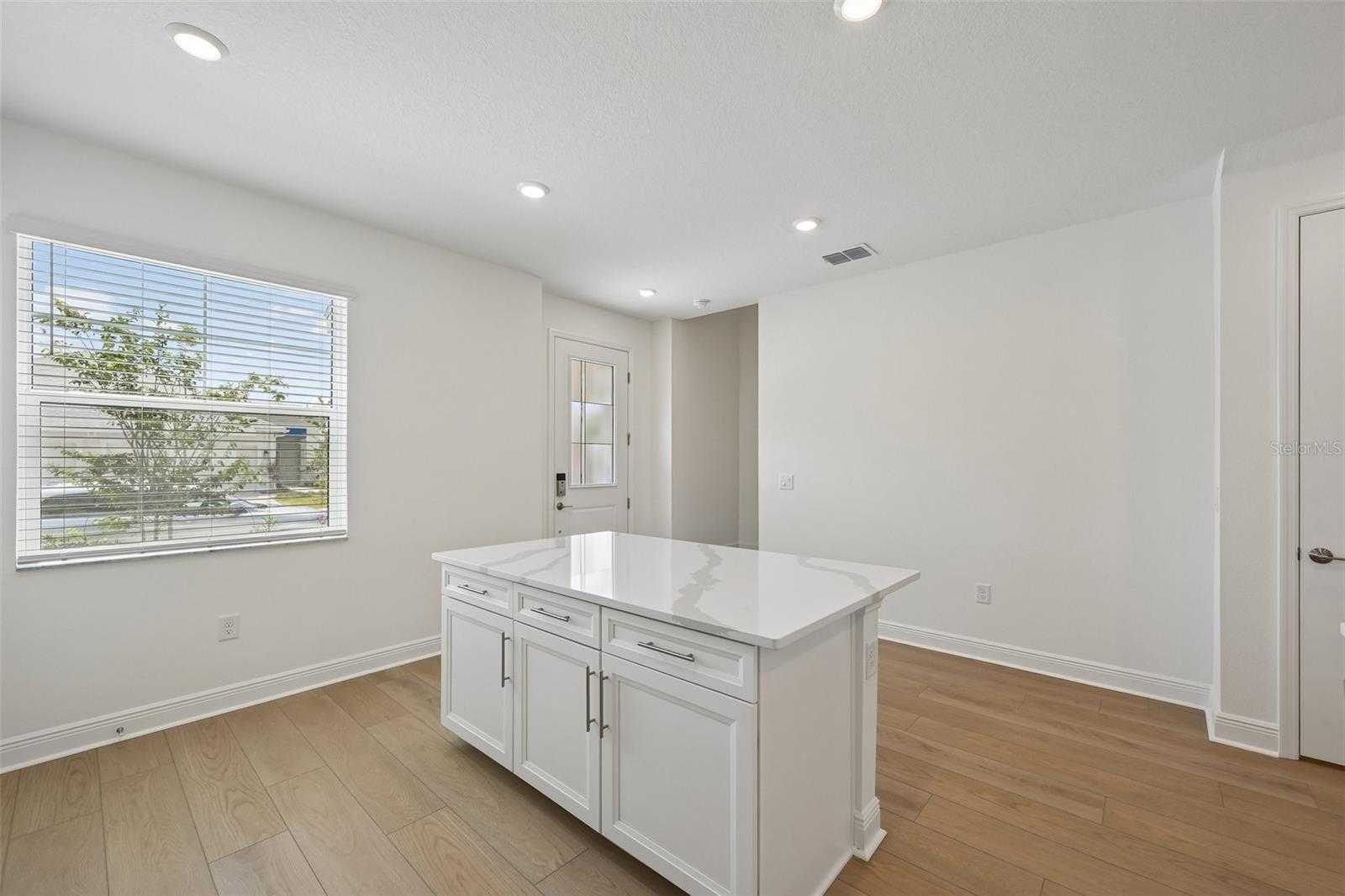 4442 SUNSET GARDEN ST — photo 7