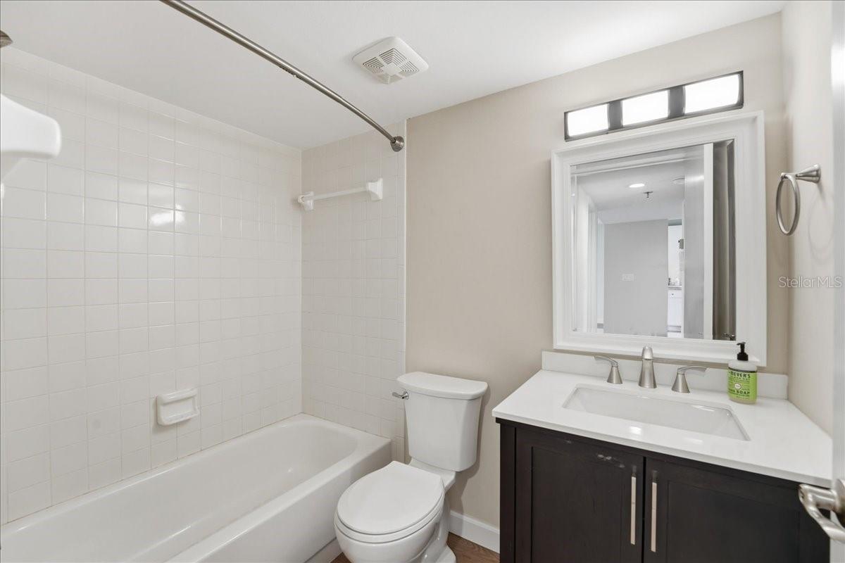 4550 PINEBROOK CIR #506 — photo 20