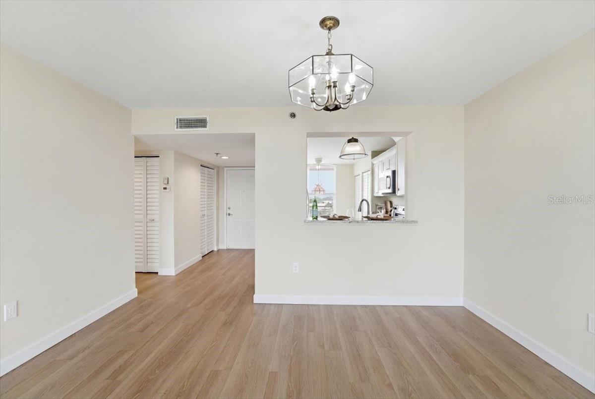 4550 PINEBROOK CIR #506 — photo 10