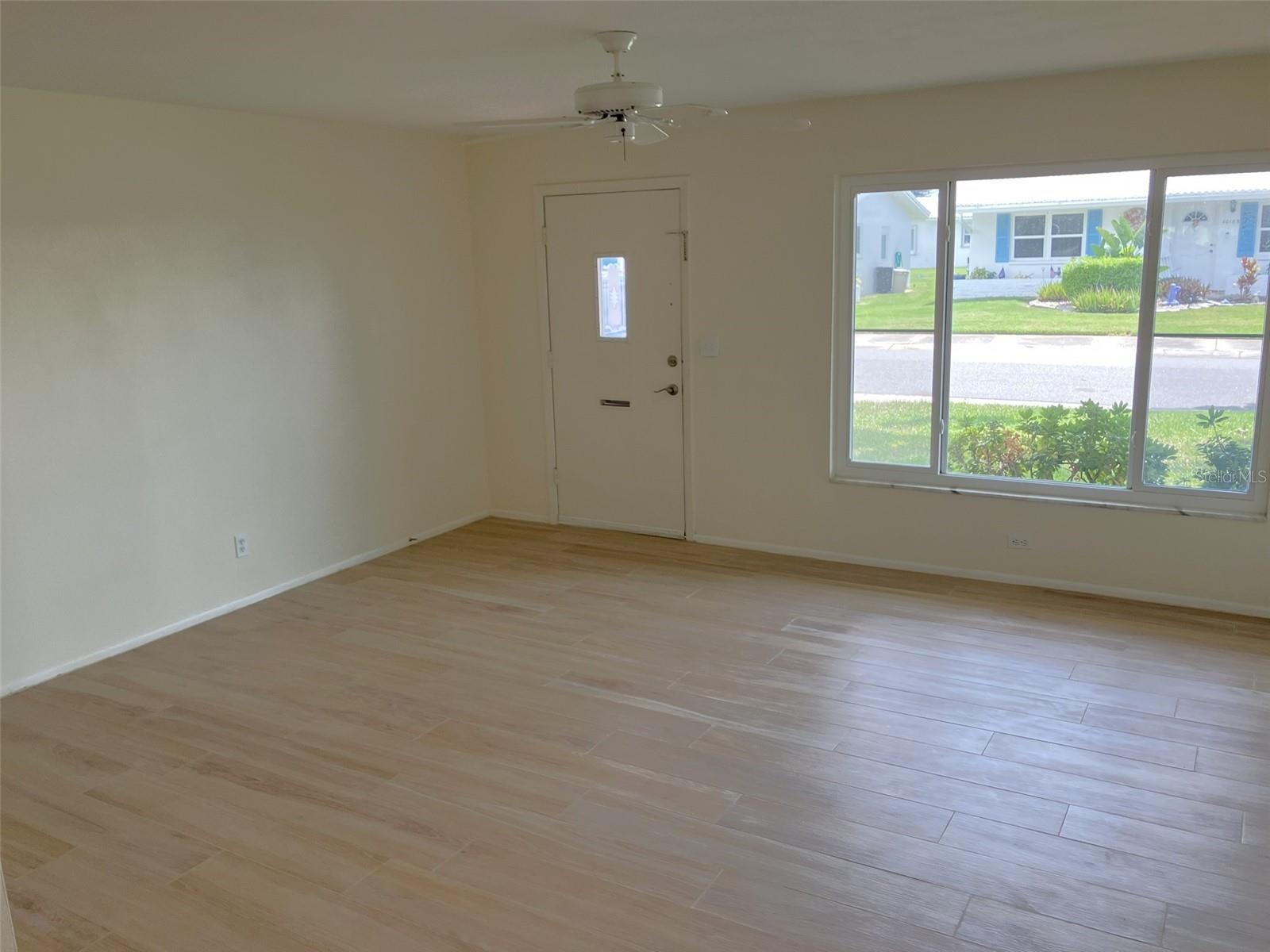 10186 45TH WAY N — photo 11