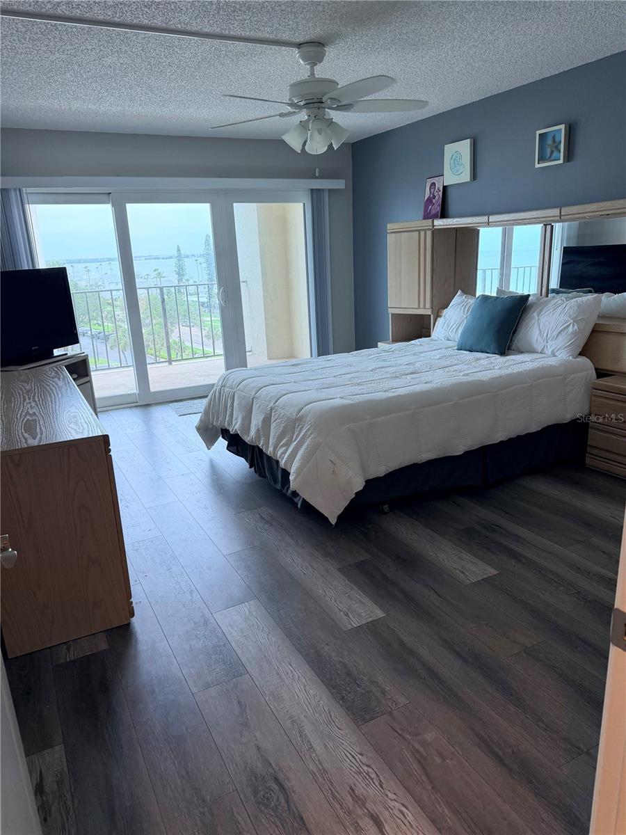 1480 GULF BLVD #607 — photo 9