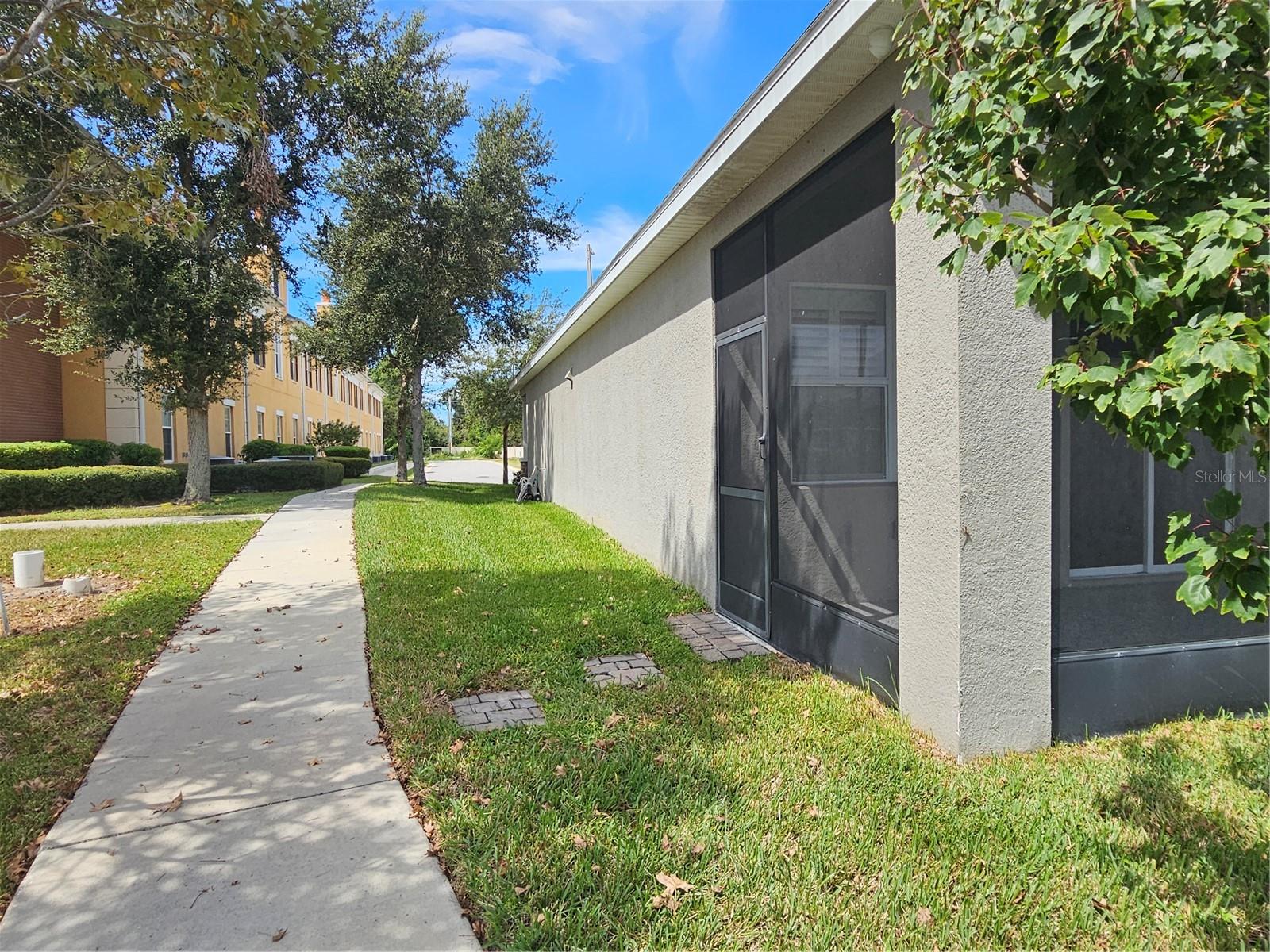 11112 SWANSEA ST — photo 31