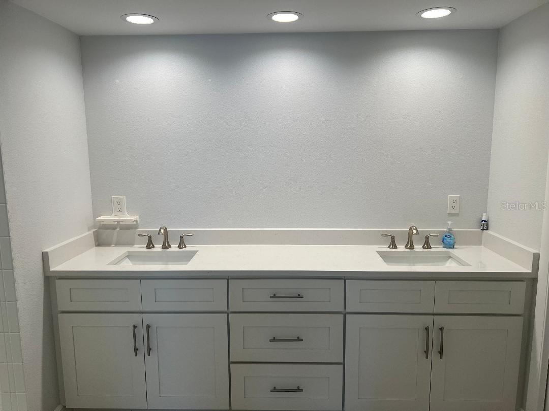 960 STARKEY RD #10305 — photo 16