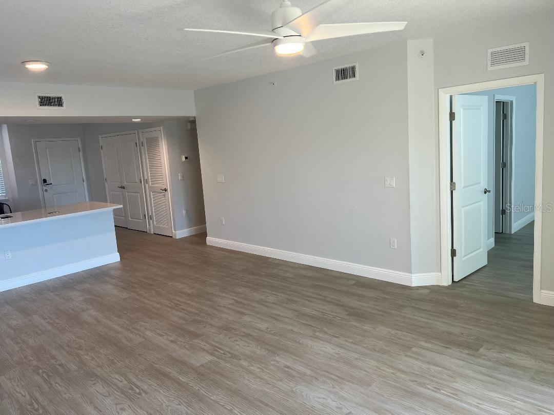 960 STARKEY RD #10305 — photo 8