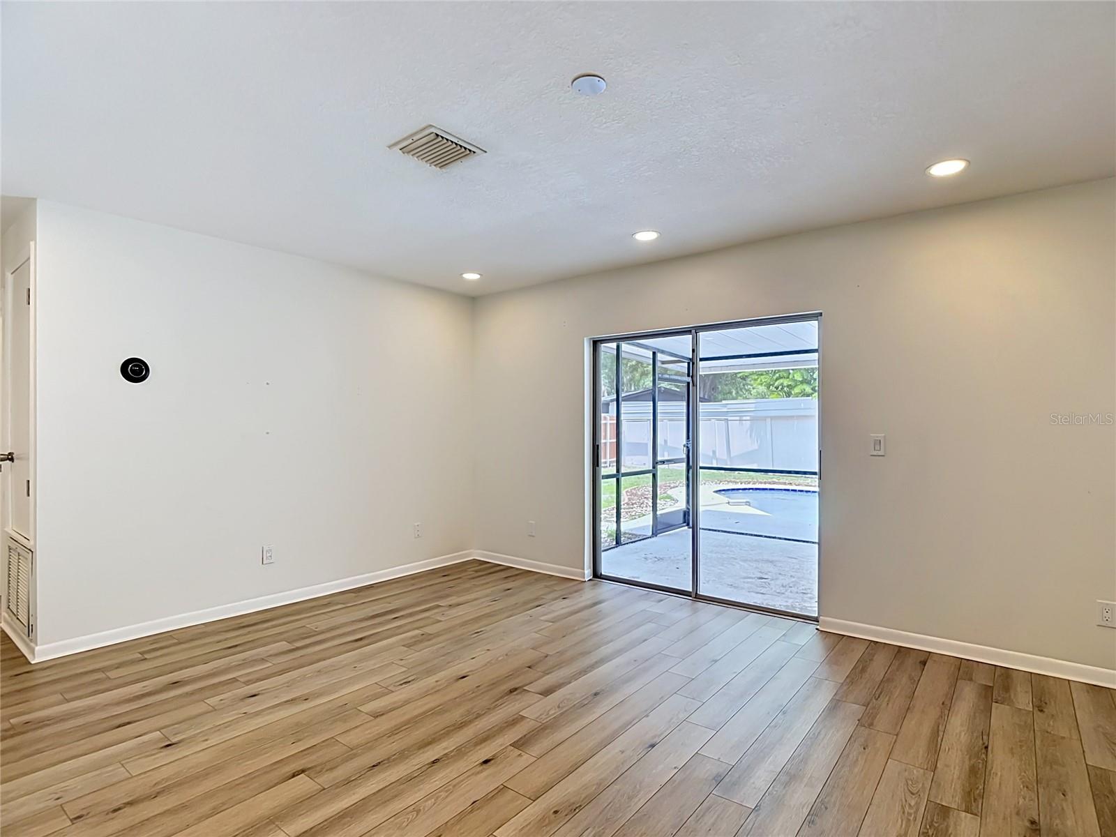 4321 FOXGLEN LN — photo 30