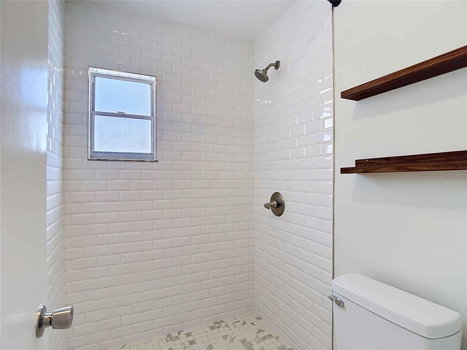 4321 FOXGLEN LN — photo 39