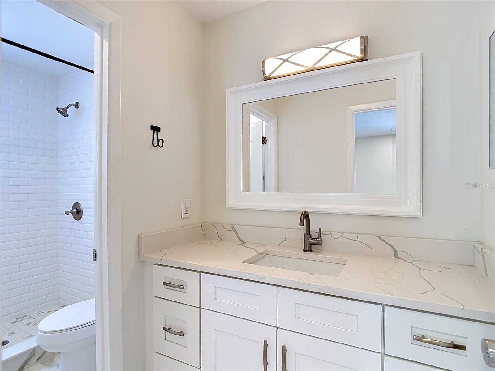 4321 FOXGLEN LN — photo 38