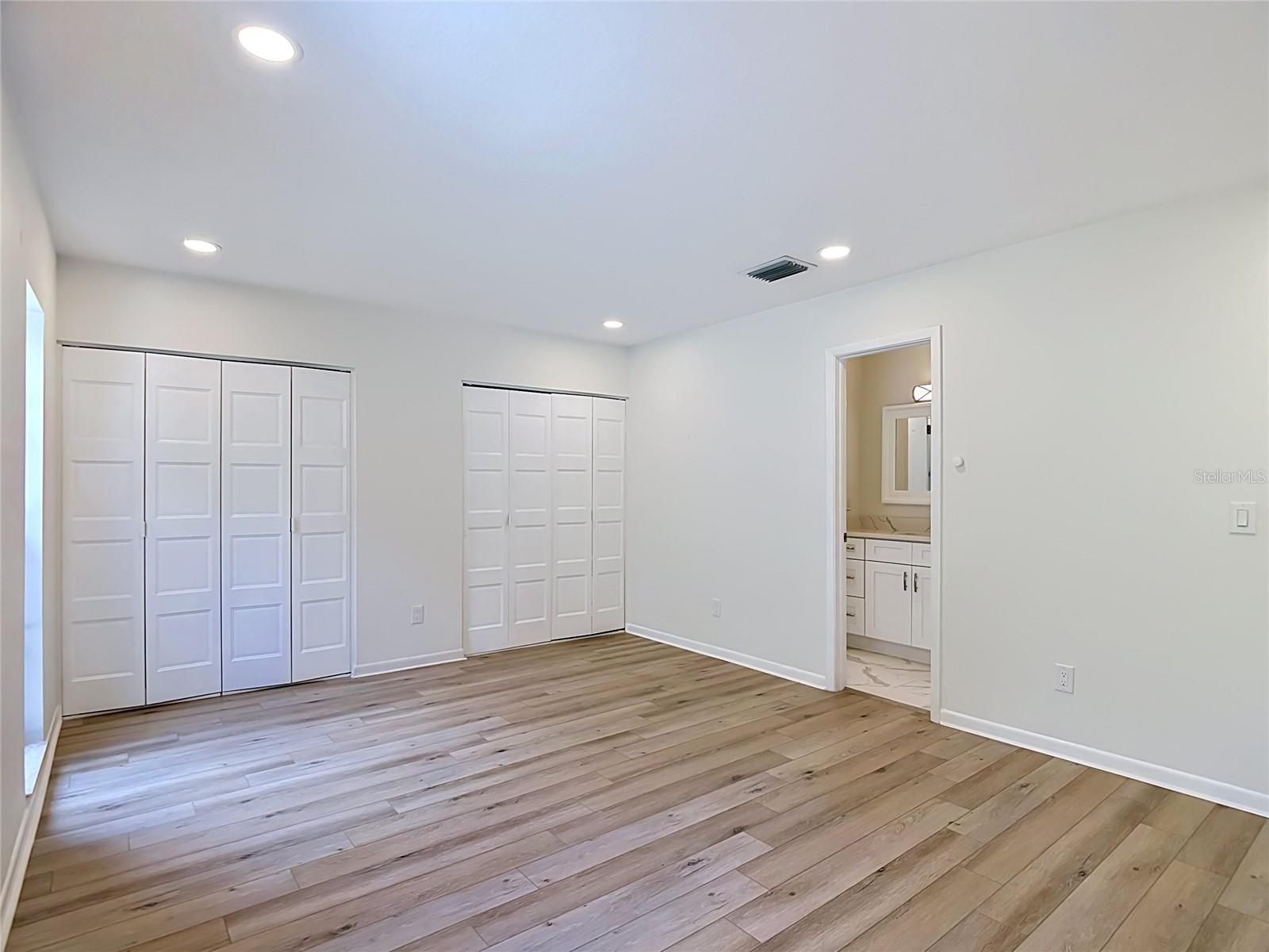 4321 FOXGLEN LN — photo 36