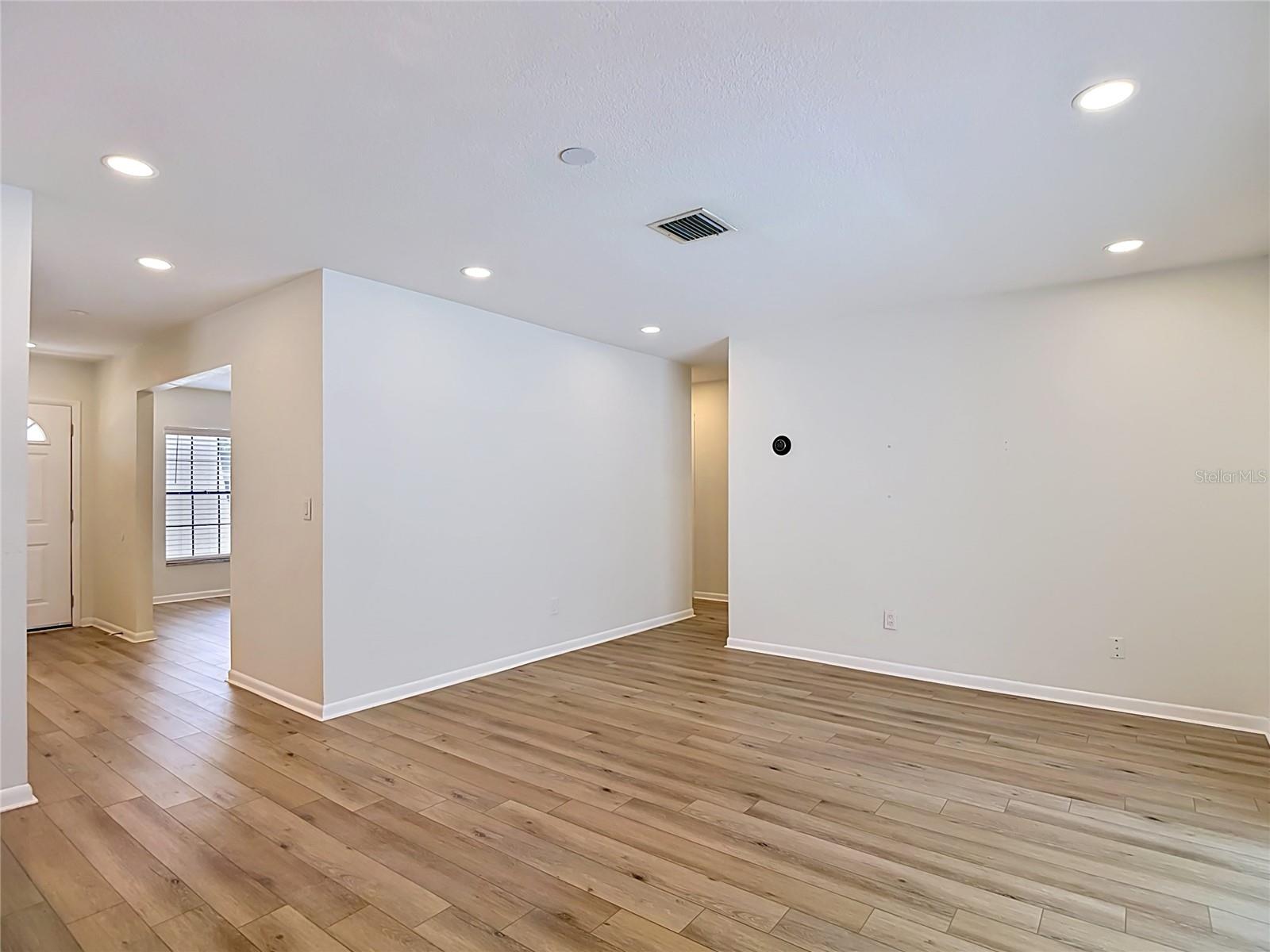 4321 FOXGLEN LN — photo 31