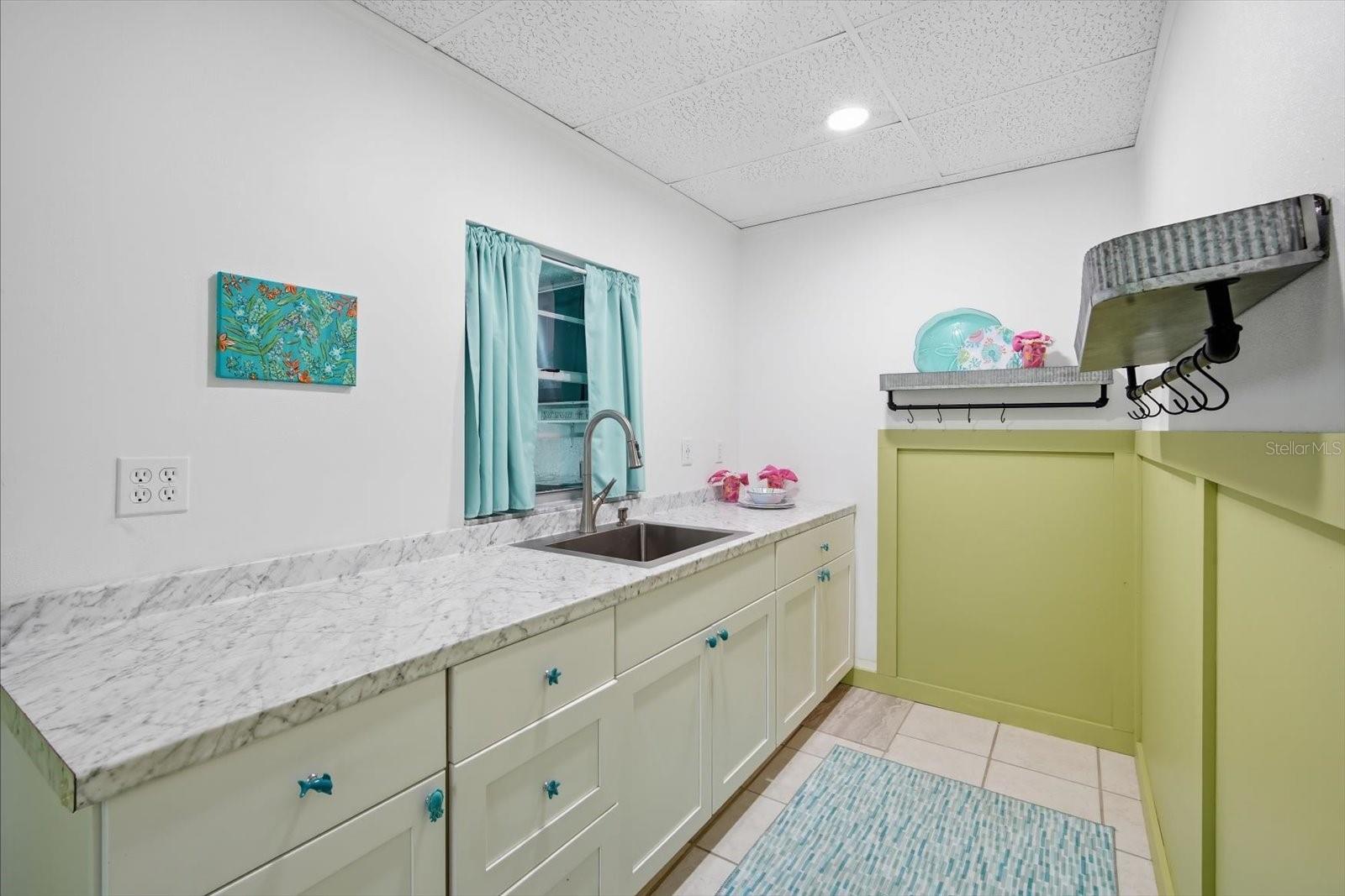 2811 AVENUE C — photo 29