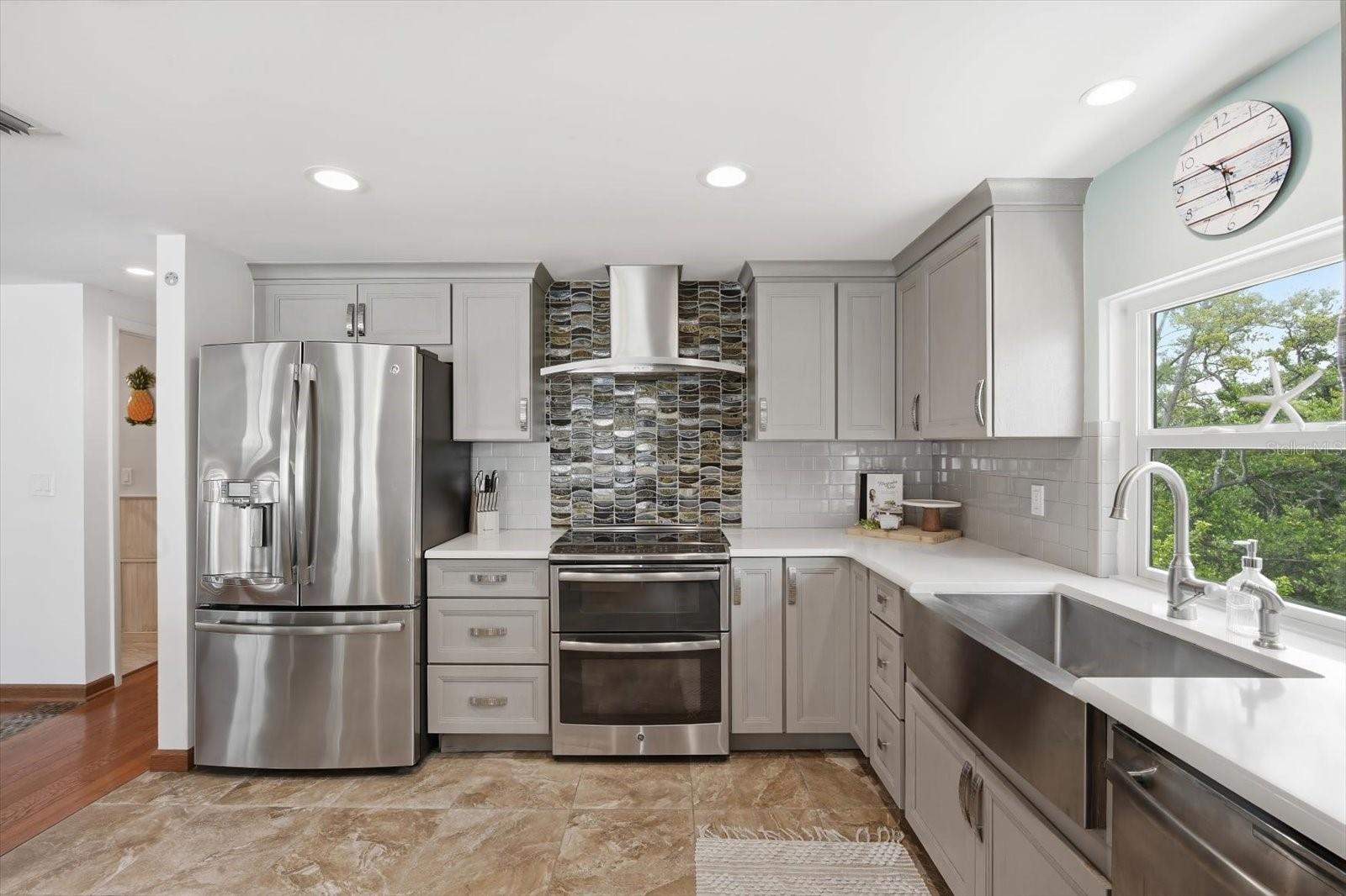 2811 AVENUE C — photo 13