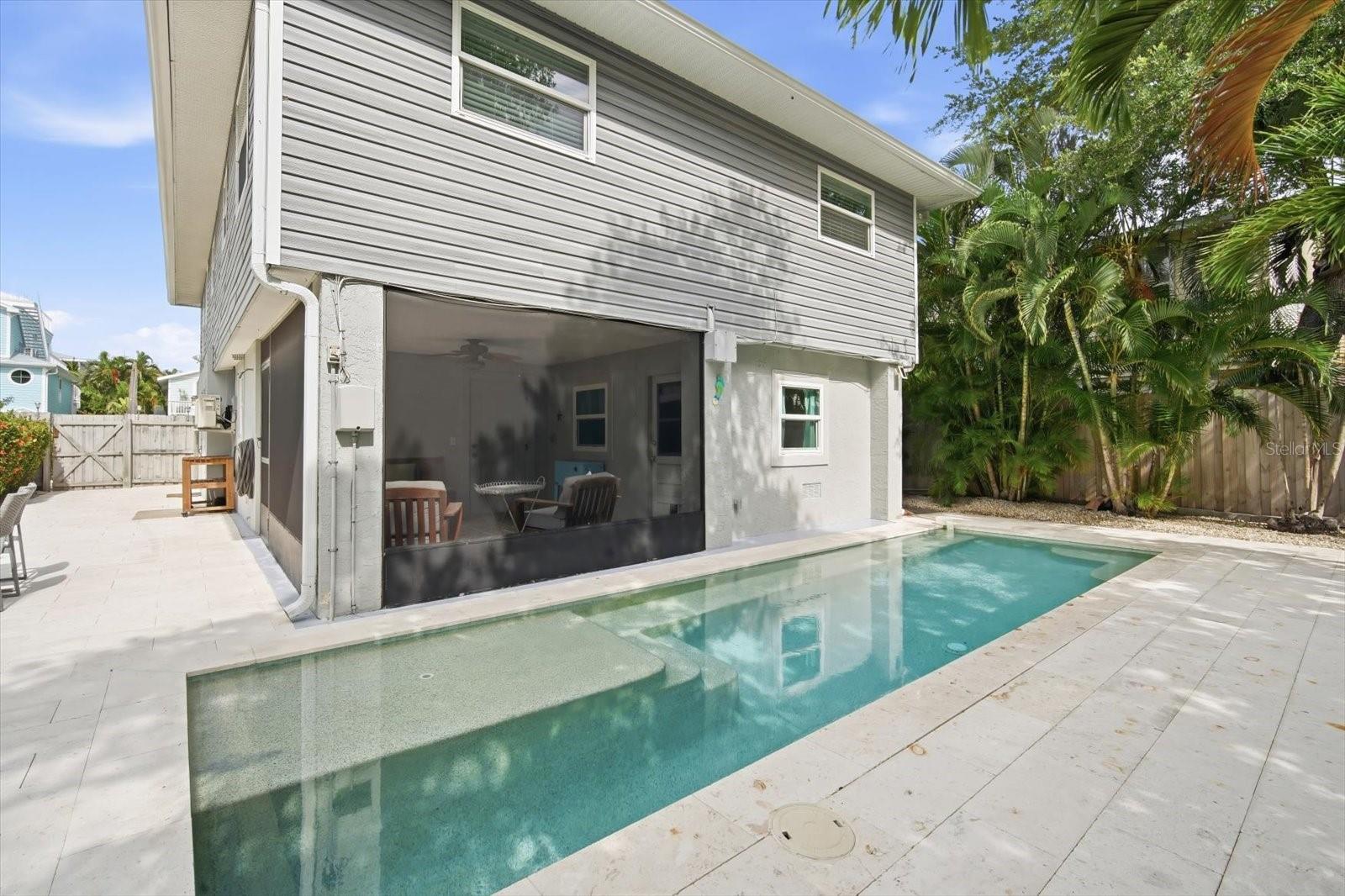 2811 AVENUE C — photo 3