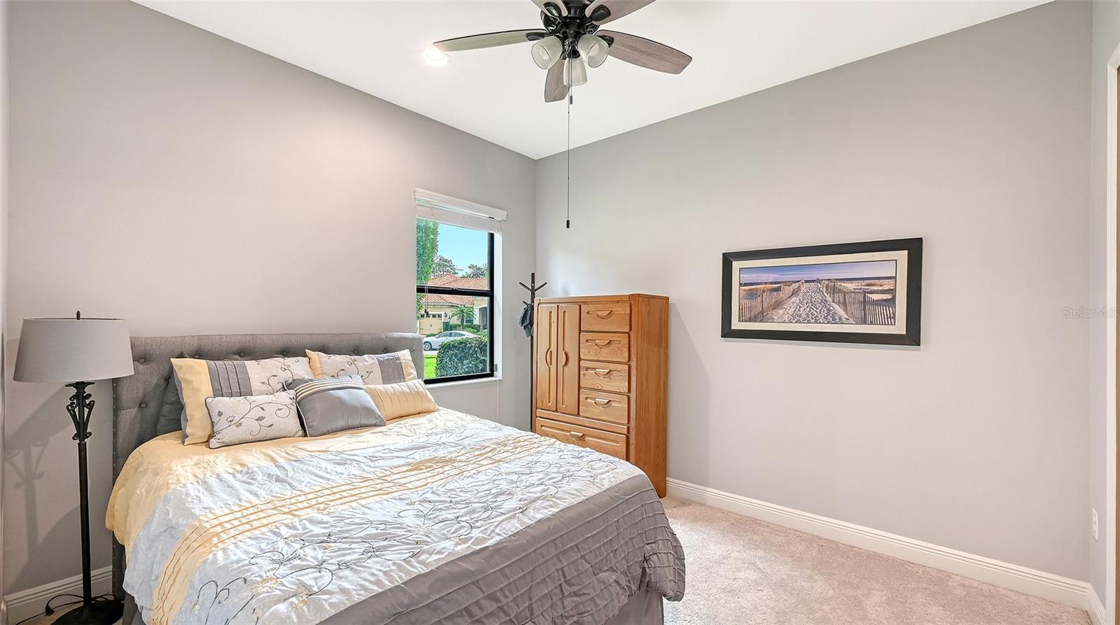 8215 LARKSPUR CIR — photo 26
