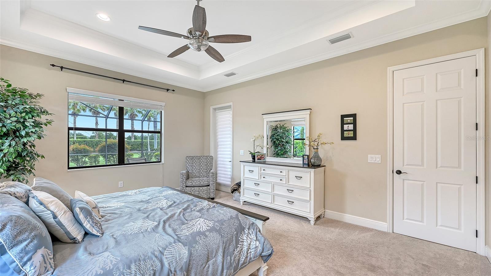 8215 LARKSPUR CIR — photo 21