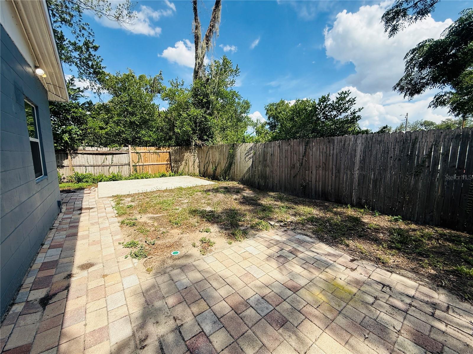 4203 E YUKON ST — photo 35
