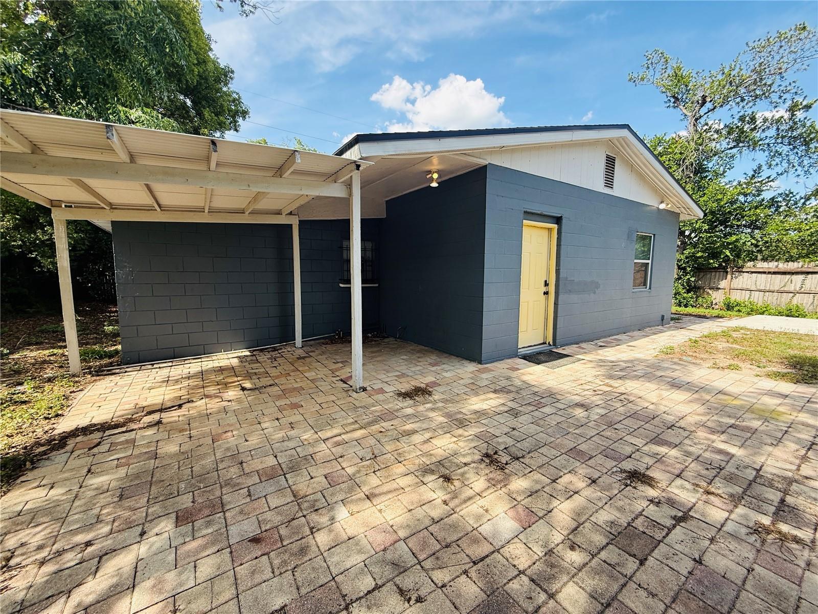 4203 E YUKON ST — photo 33