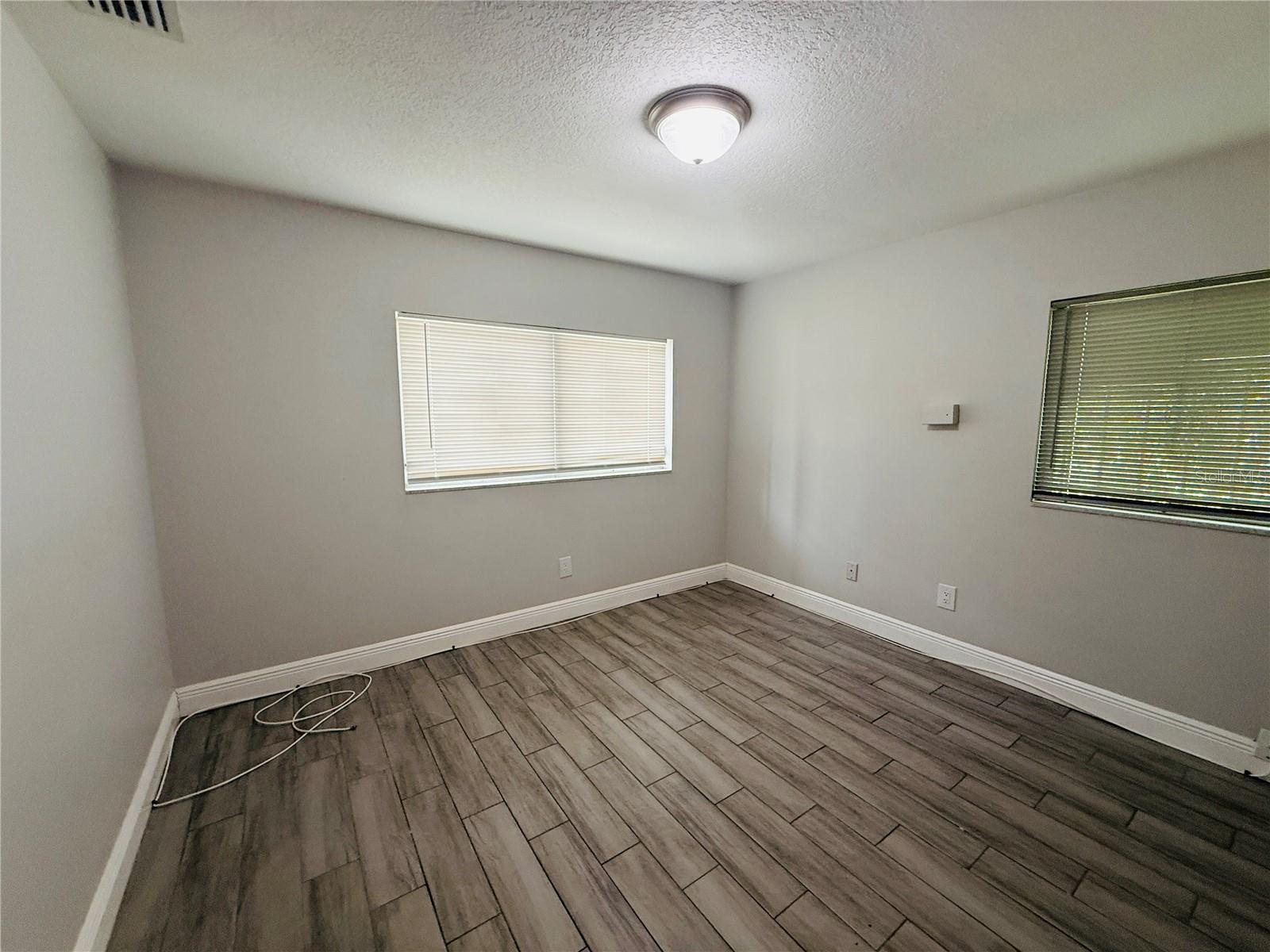 4203 E YUKON ST — photo 24