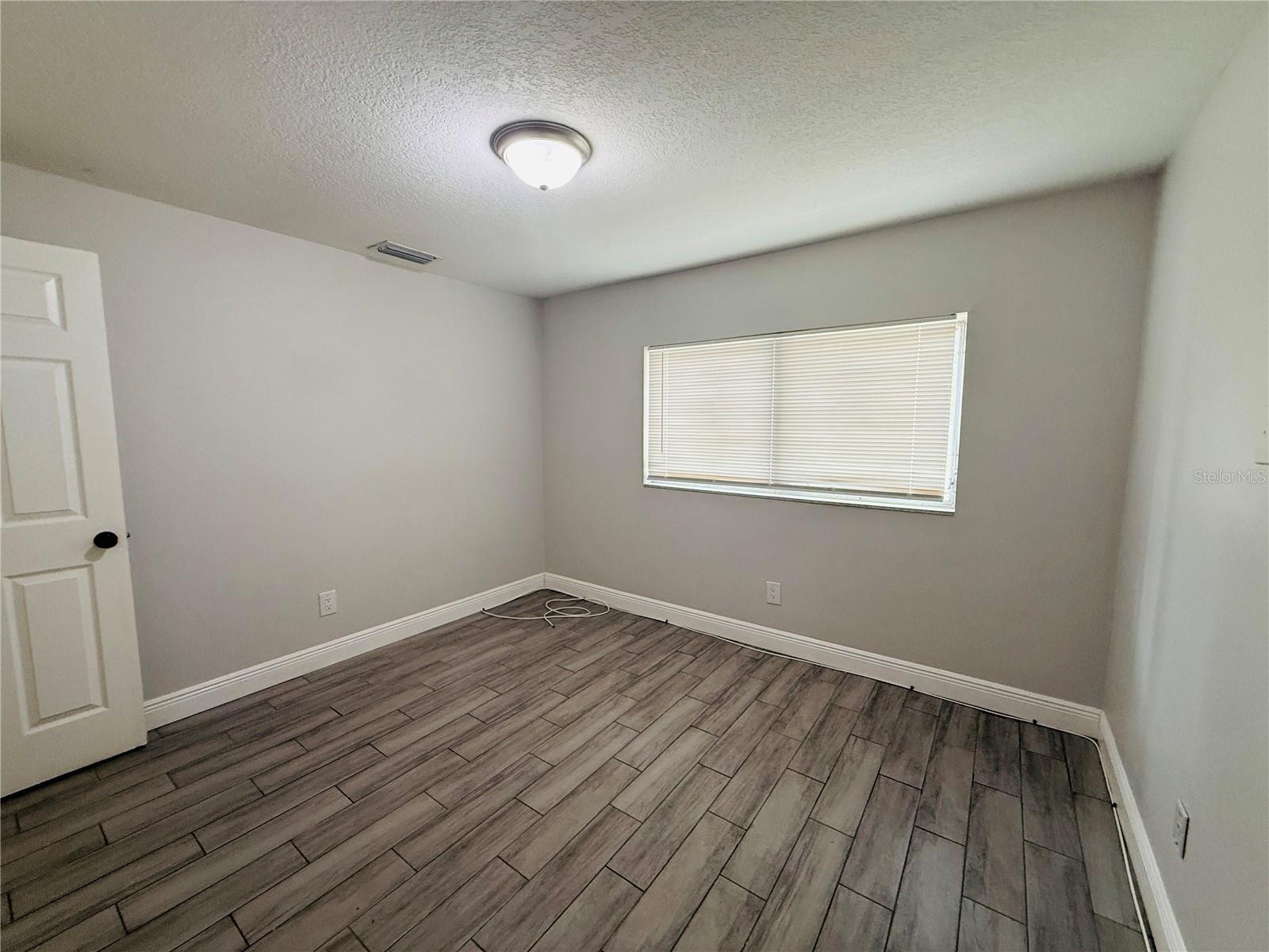 4203 E YUKON ST — photo 26