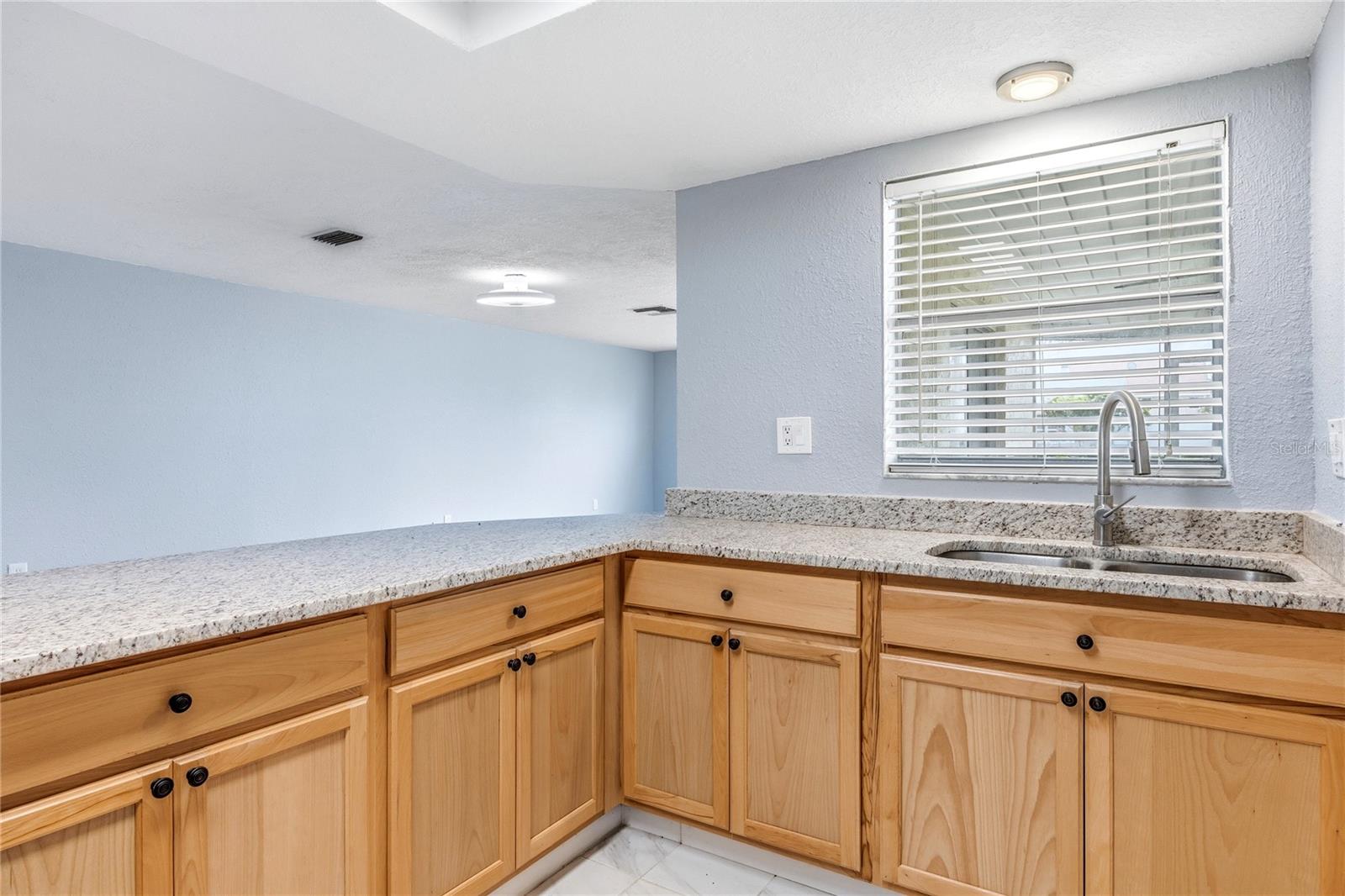7328 MAKO DR — photo 12