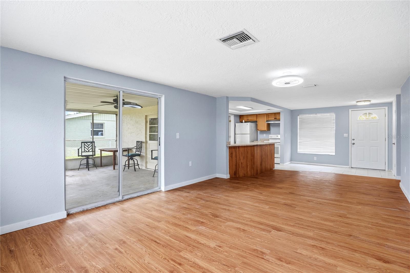 7328 MAKO DR — photo 7
