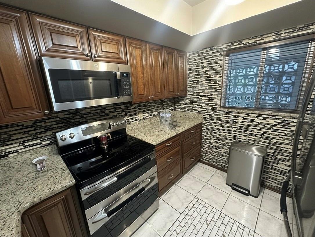 3606 BENEVA RD #504 — photo 14