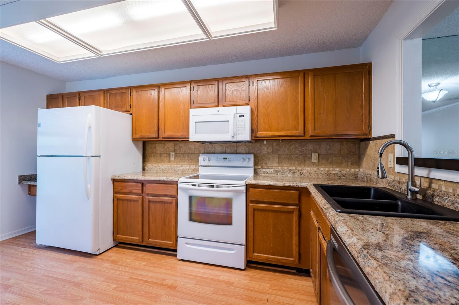 3164 VALLEY OAKS DR #3164 — photo 7