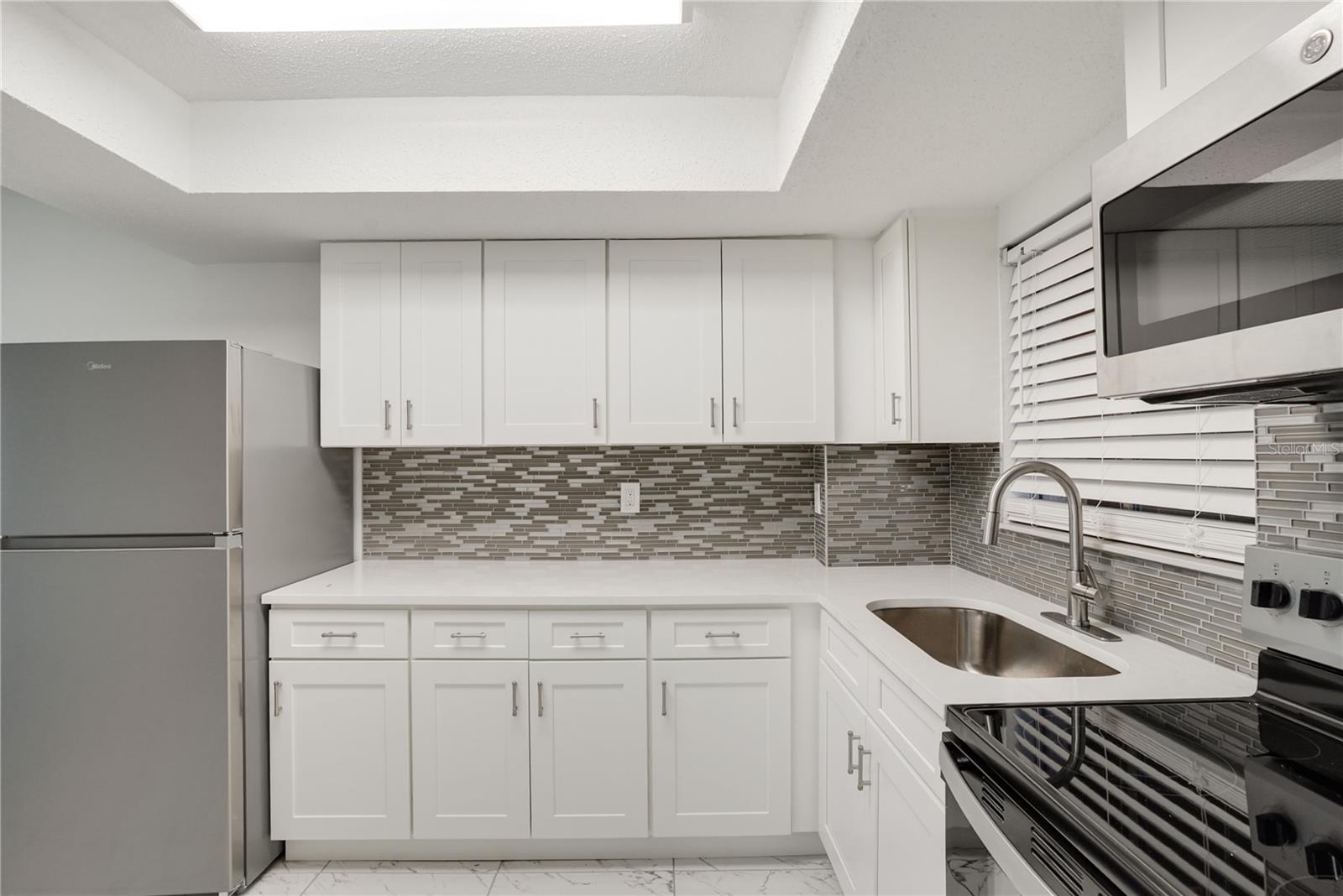4013 LAKE BAYSHORE DR #107 — photo 13