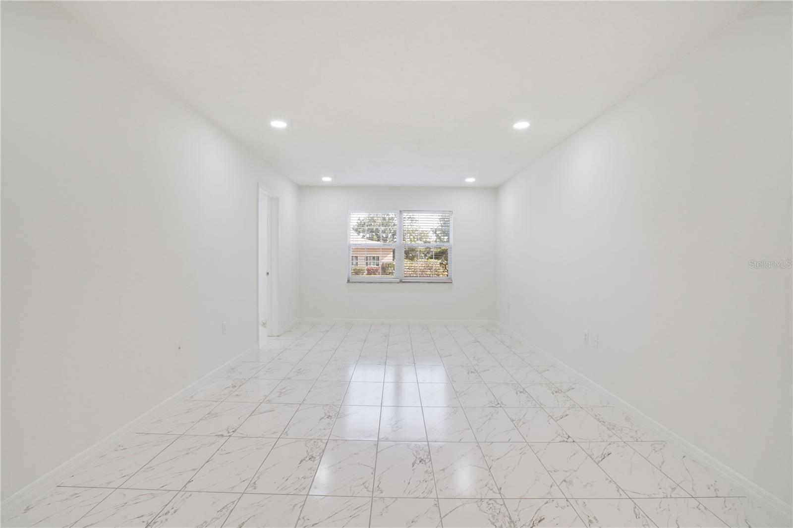 4013 LAKE BAYSHORE DR #107 — photo 3