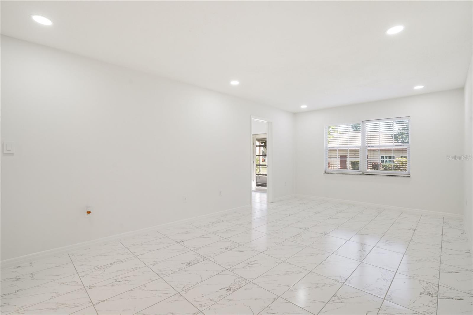 4013 LAKE BAYSHORE DR #107 — photo 4