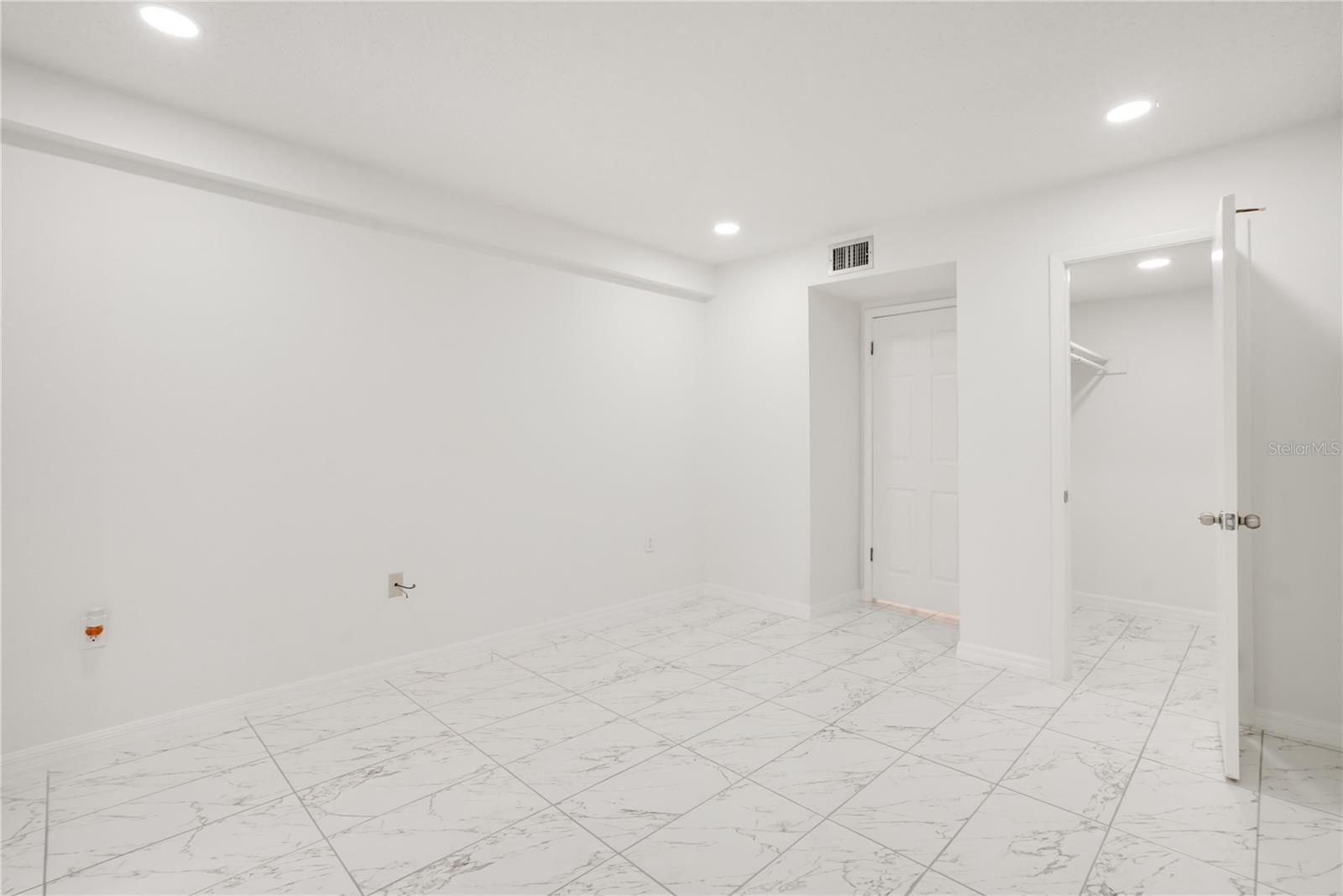 4013 LAKE BAYSHORE DR #107 — photo 21